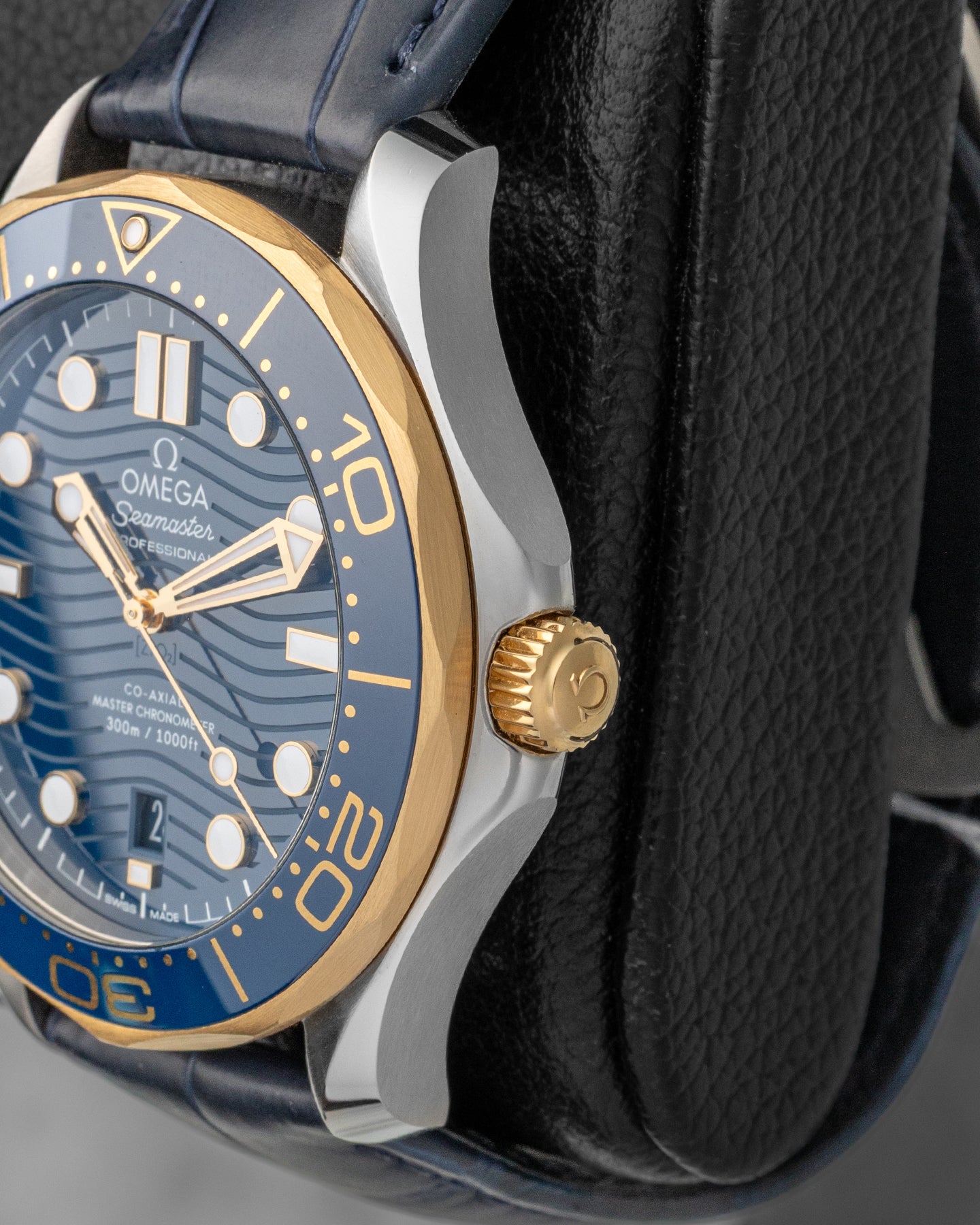 Omega Seamaster Diver 300M 210.22.42.20.03.001 | Noah's Fine Watches DFW, TX