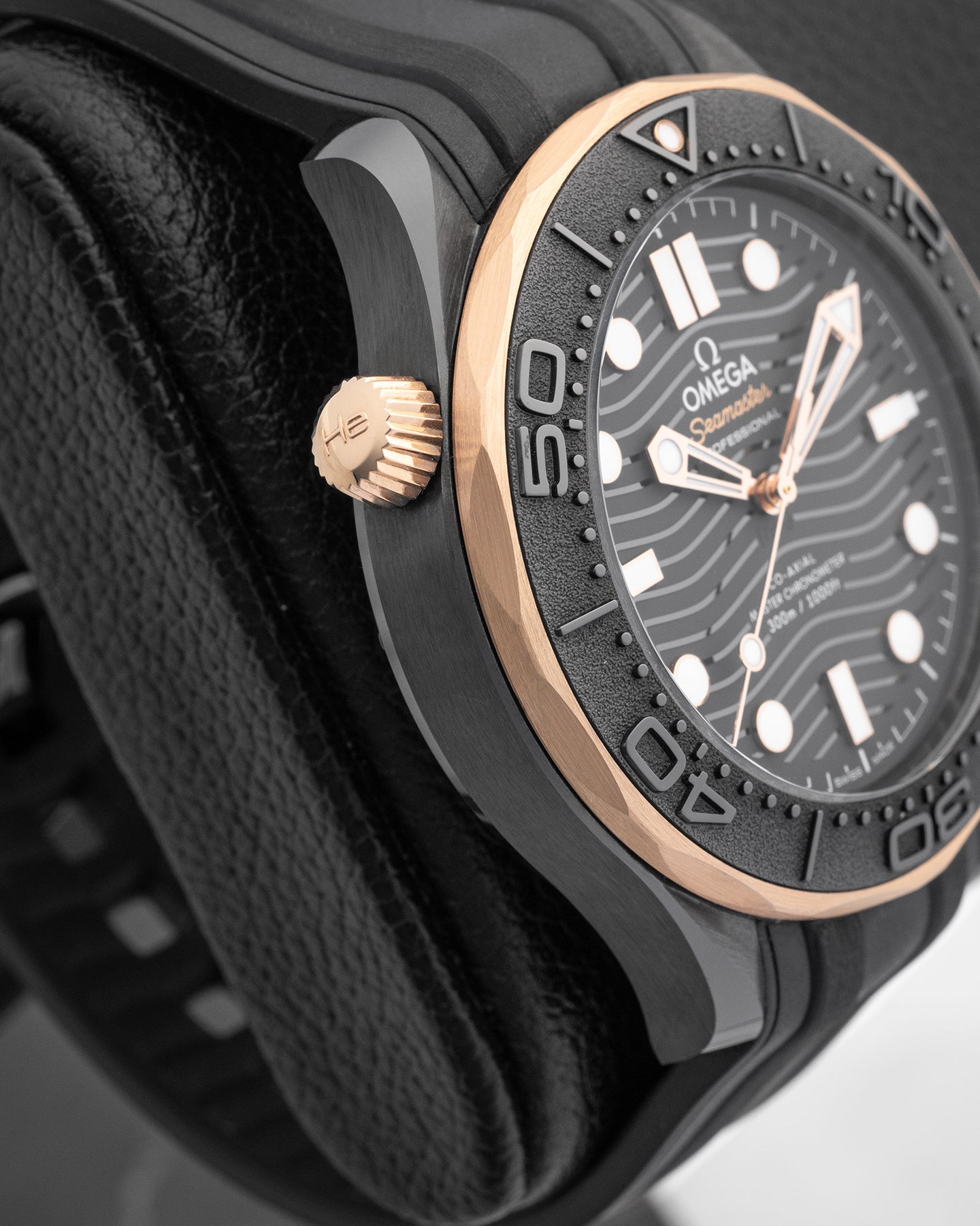 Black Ceramic Seamaster Diver 300M 210.62.44.20.01.001 Omega Watch | Noah's Fine Watches