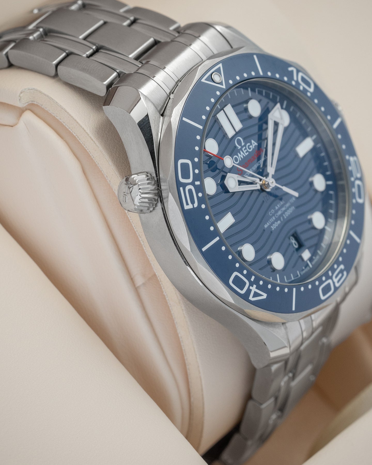 2024 Blue Omega Seamaster Diver 300m 21030422003001 Watch | Noah's Fine Watches and Jewelry