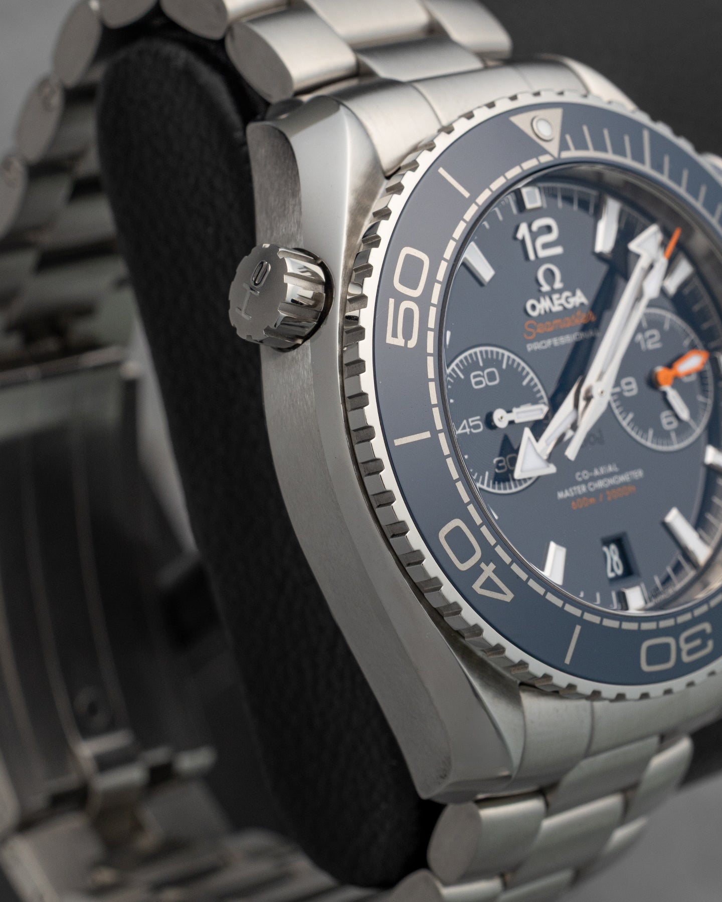 Omega Seamaster Planet Ocean 600M 215.30.46.51.03.001 | Noahs Fine Watches