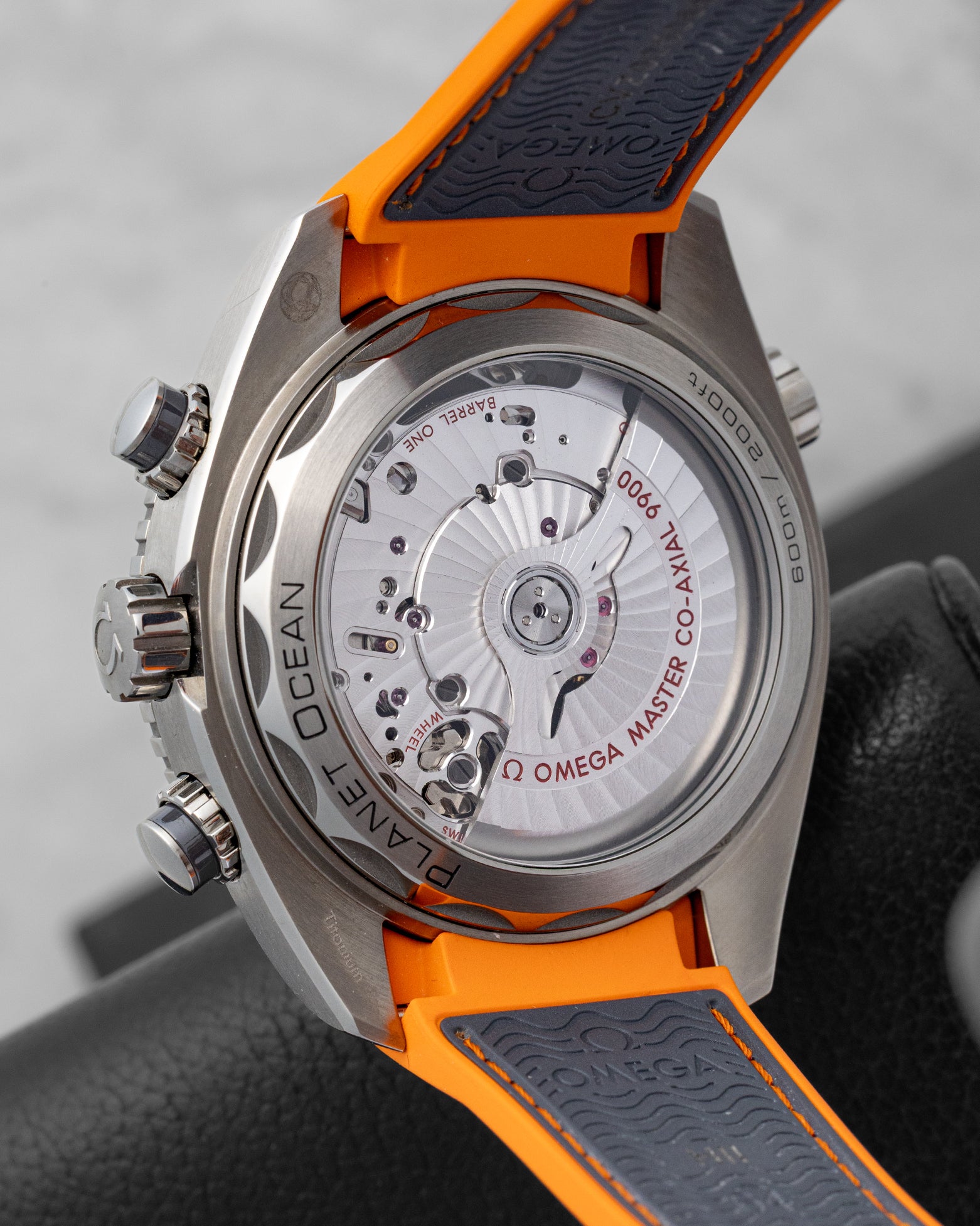 Omega Seamaster Planet Ocean 600M 21592465199001 | Noah's Fine Watches