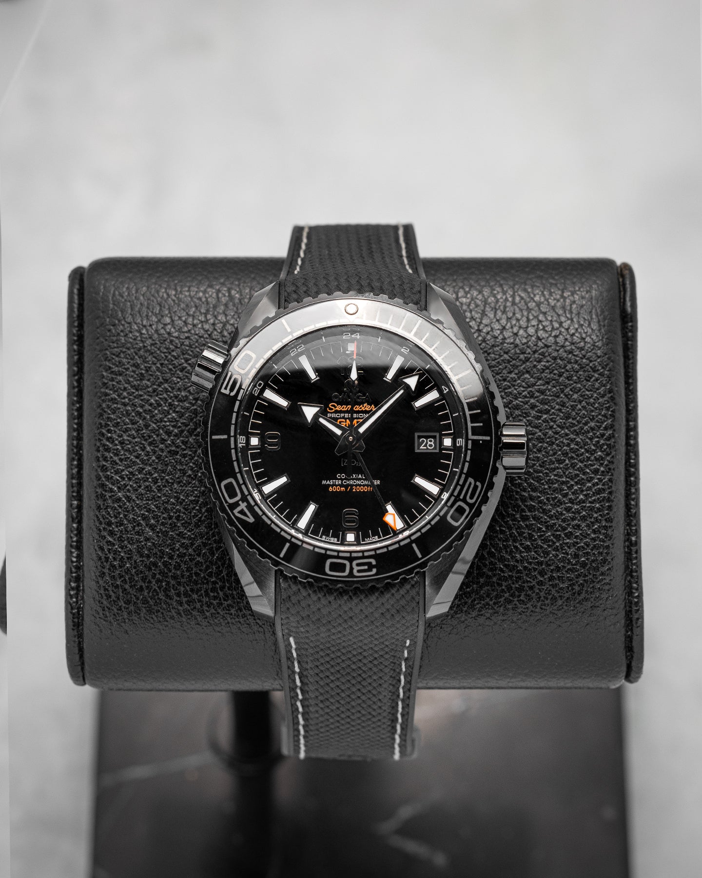 Black Ceramic Omega Seamaster GMT 21592462201001 Watch | Noah's Fine Watches and Jewelry