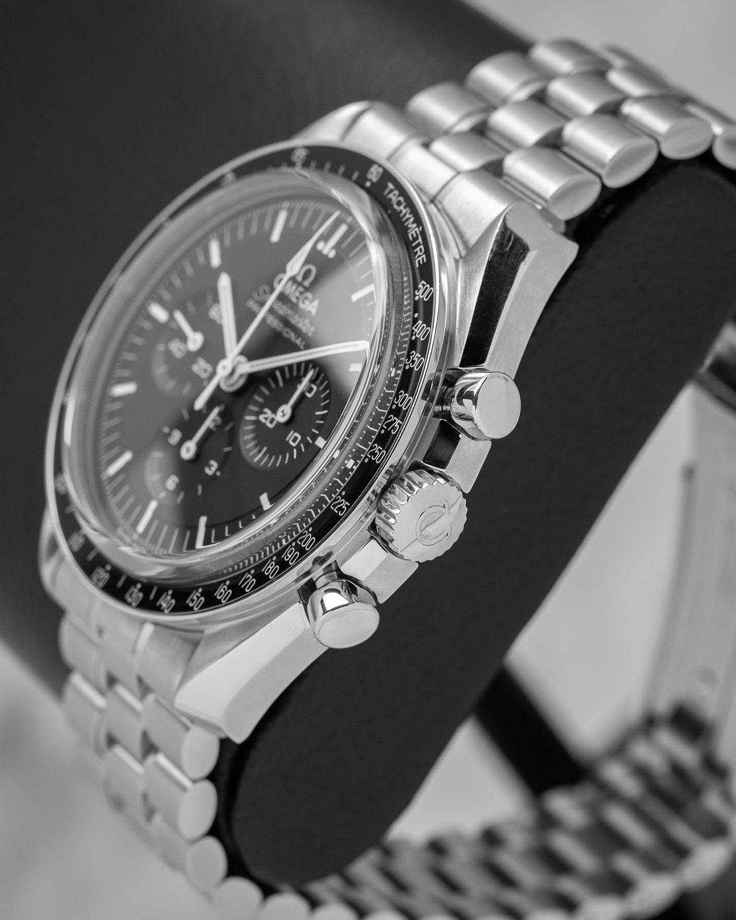 Omega Speedmaster Moonwatch 31030425001002 | Noah's Fine Watches and Jewelry Dallas