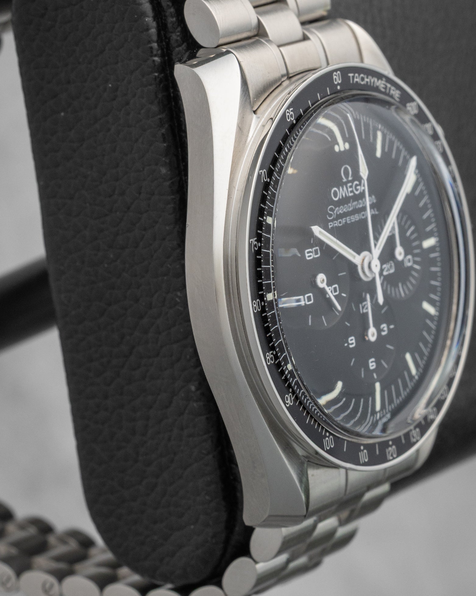 Omega Speedmaster Moonwatch Pro 31030425001001 | Noah's Fine Watches
