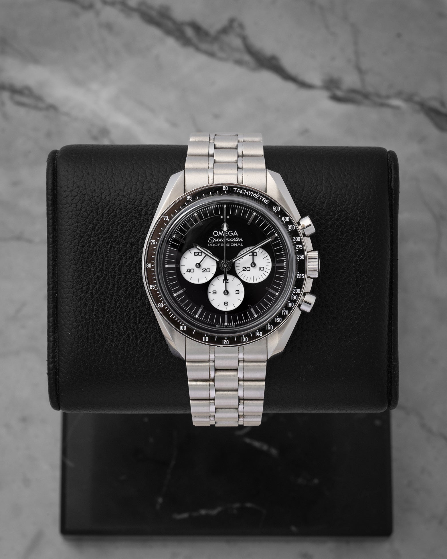 2026 Omega Speedmaster Moonwatch 42 31030425001004 | Noah's Fine Watches