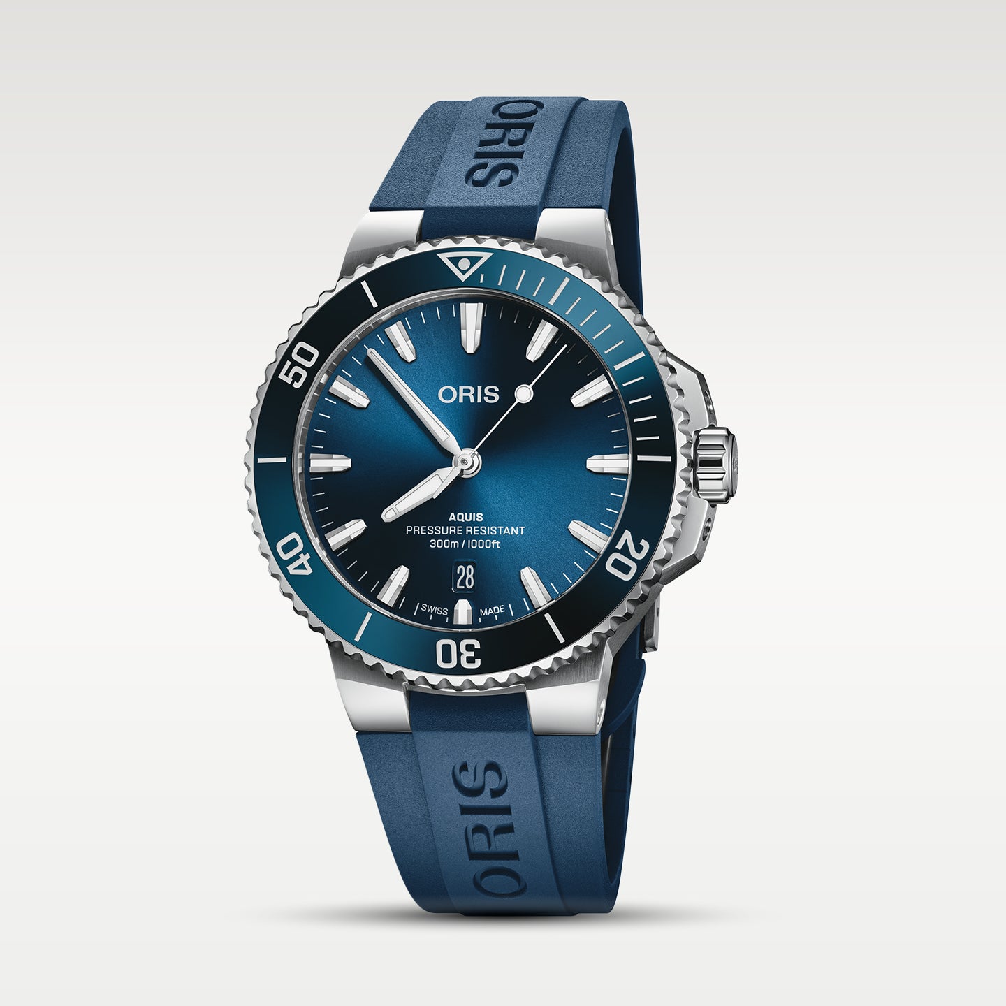 Blue 41.5mm Oris Aquis Date | Noah's Fine Watches Dallas, Texas