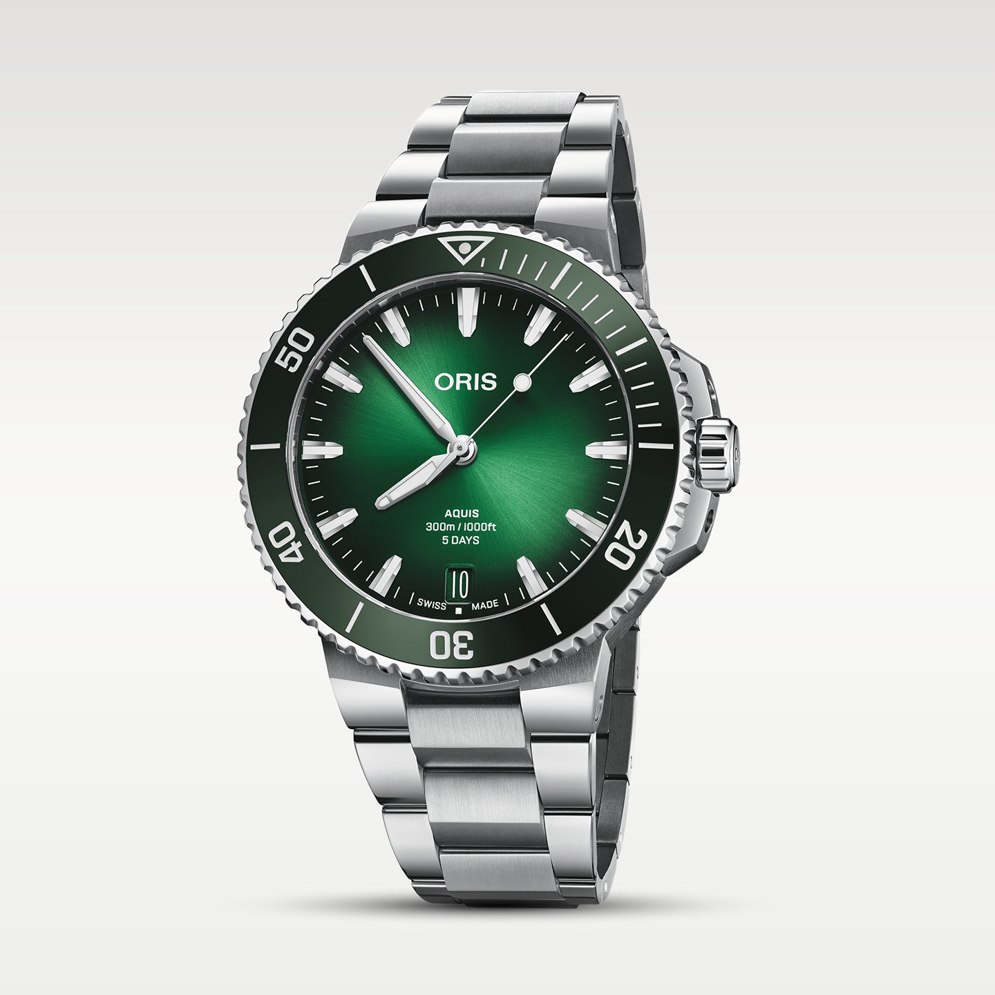 Steel Green Oris Aquis Date Calibre 400 43.5mm | Noah's Fine Watches DFW, Texas