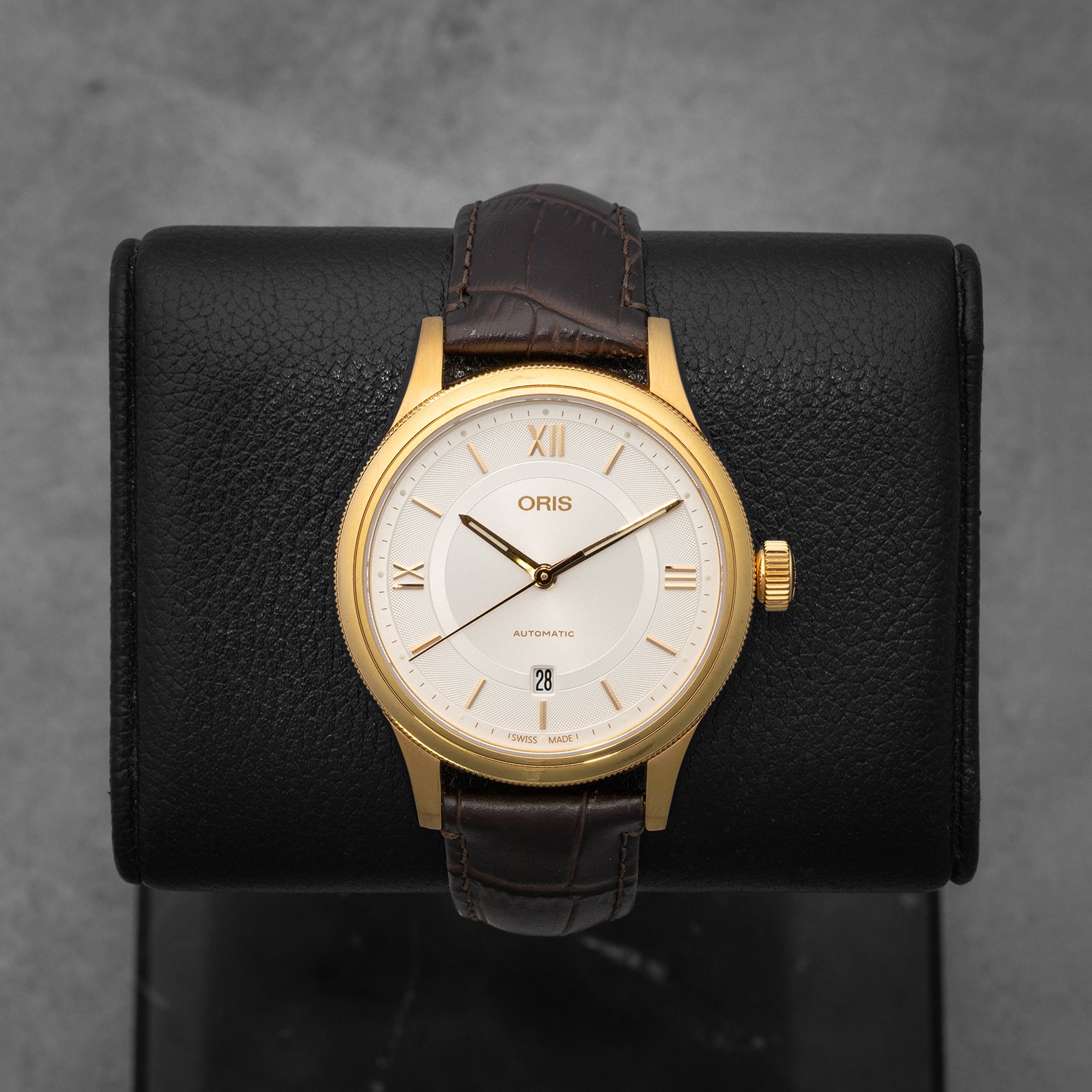 Gold Oris Classic Date 01 733 7719 4871 | Noah's Fine Watches Dallas Texas