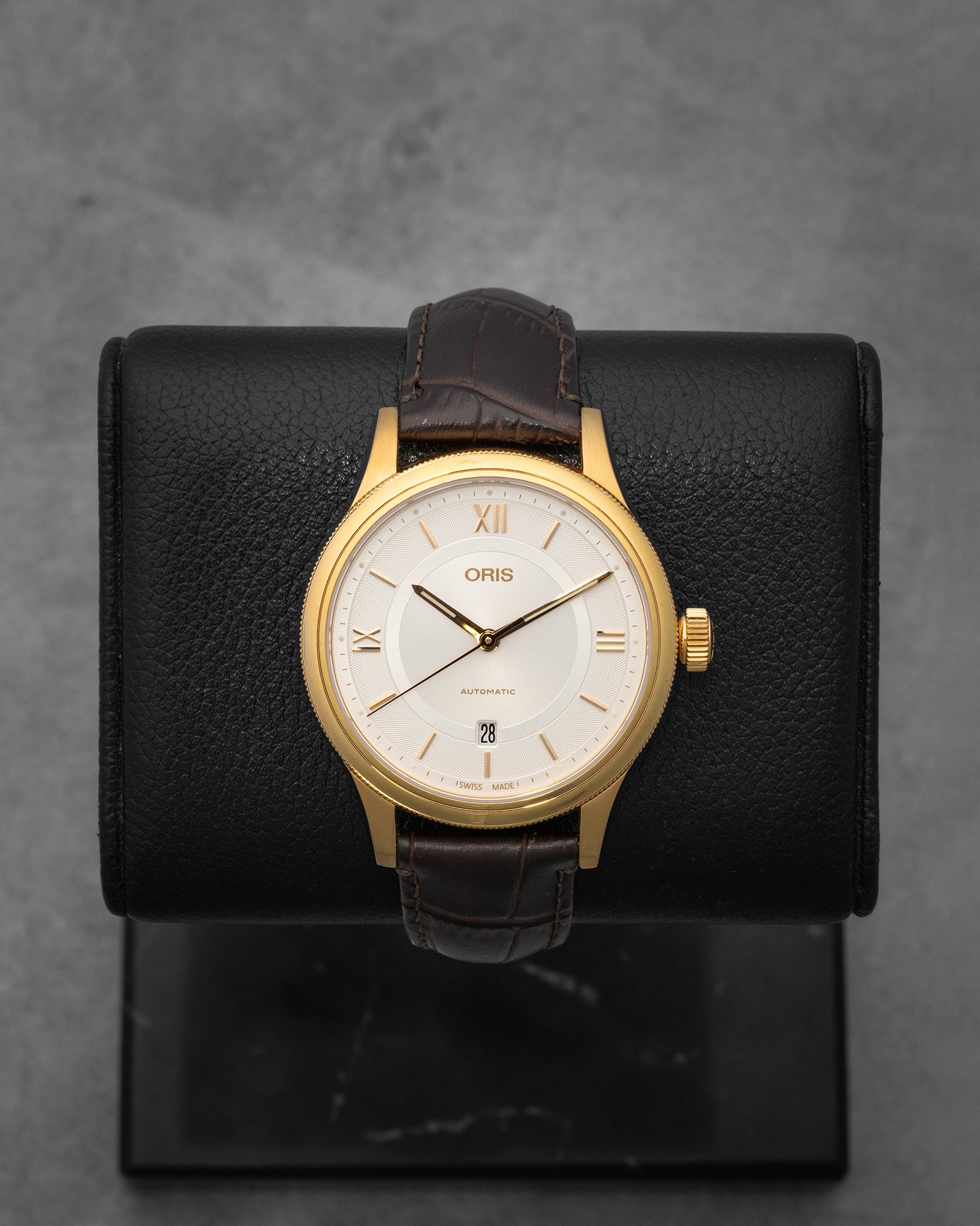 Gold Oris Classic Date 01 733 7719 4871 | Noah's Fine Watches Dallas Texas