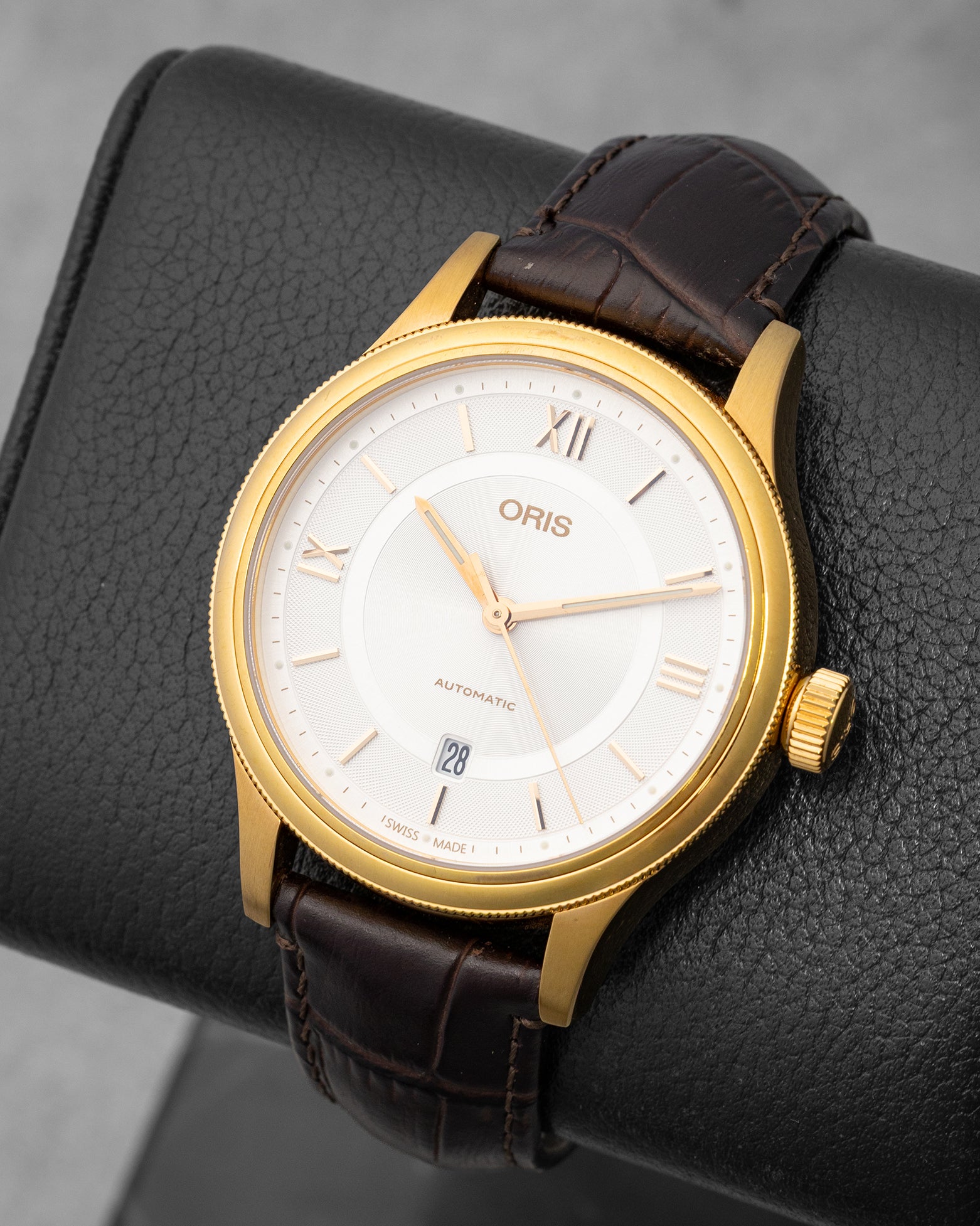 Gold Oris Classic Date 01 733 7719 4871 | Noah's Fine Watches Dallas Texas
