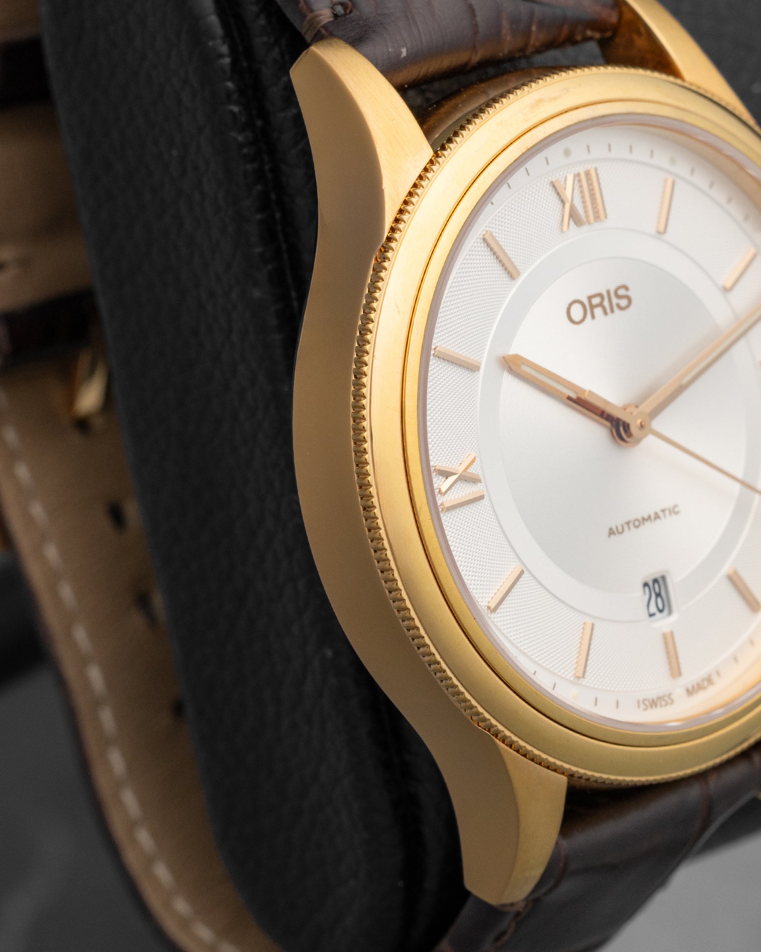 Gold Oris Classic Date 01 733 7719 4871 | Noah's Fine Watches Dallas Texas