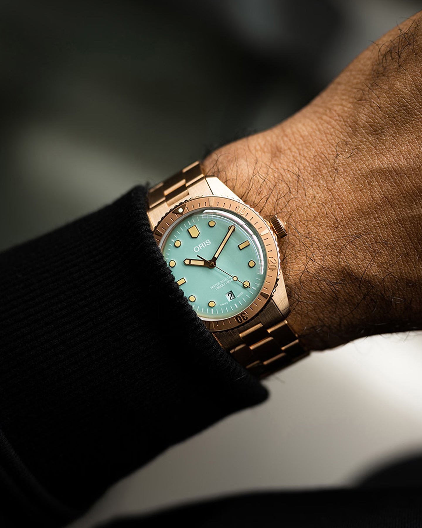 Bronze Oris Divers Sixty‑Five 'Cotton Candy' Green | Noah's Fine Watches DFW, Texas