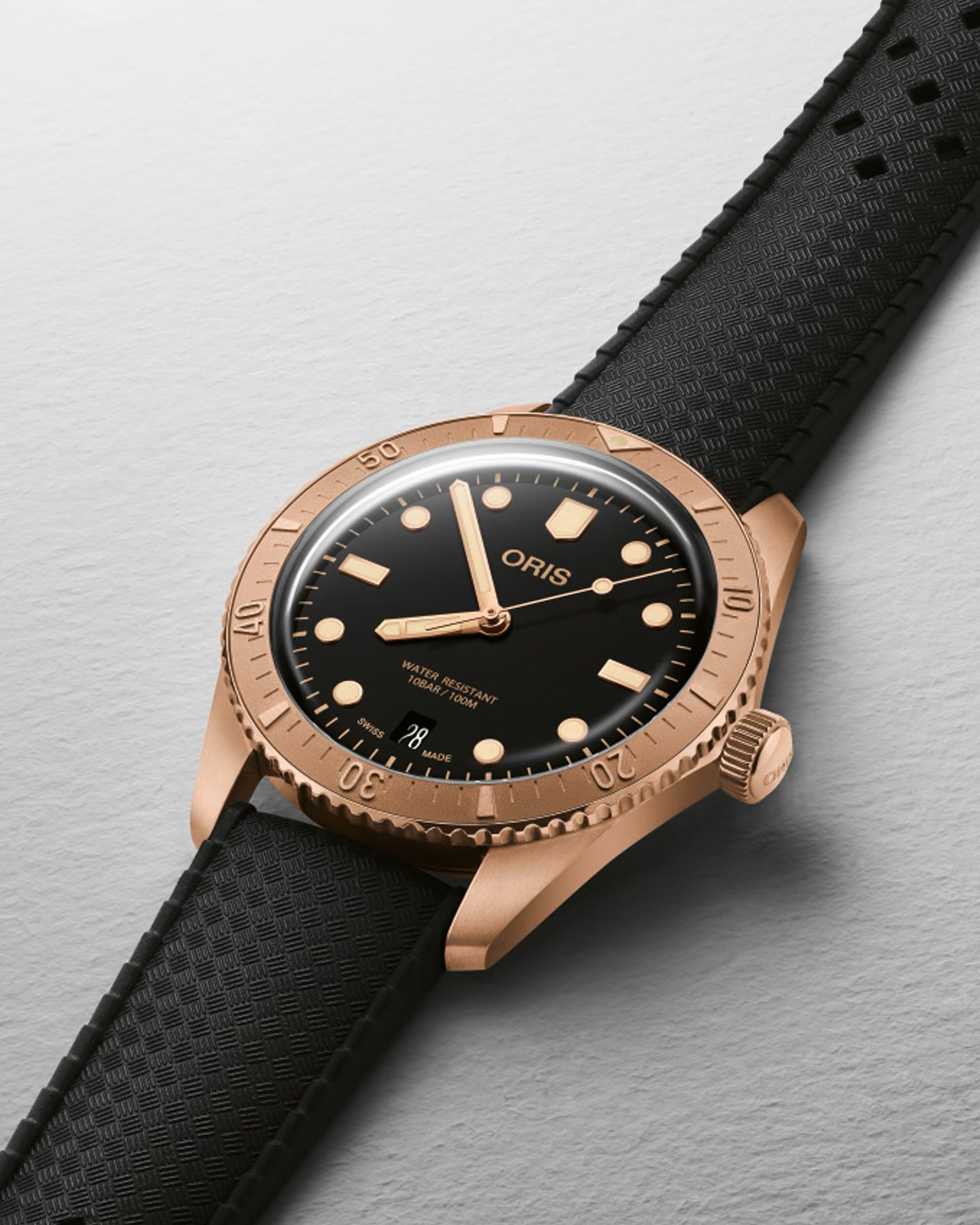 Bronze Black Oris Divers Sixty‑Five Date | Noah's Fine Watches Dallas, Texas