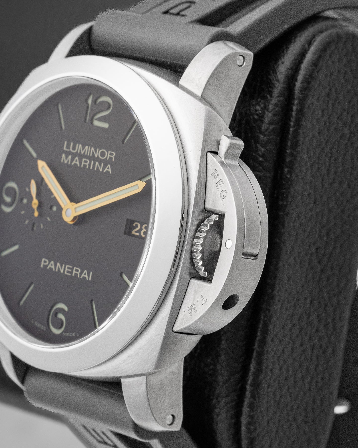 Panerai Luminor Marina PAM00352 | Noah's Fine Watches Dallas, Texas