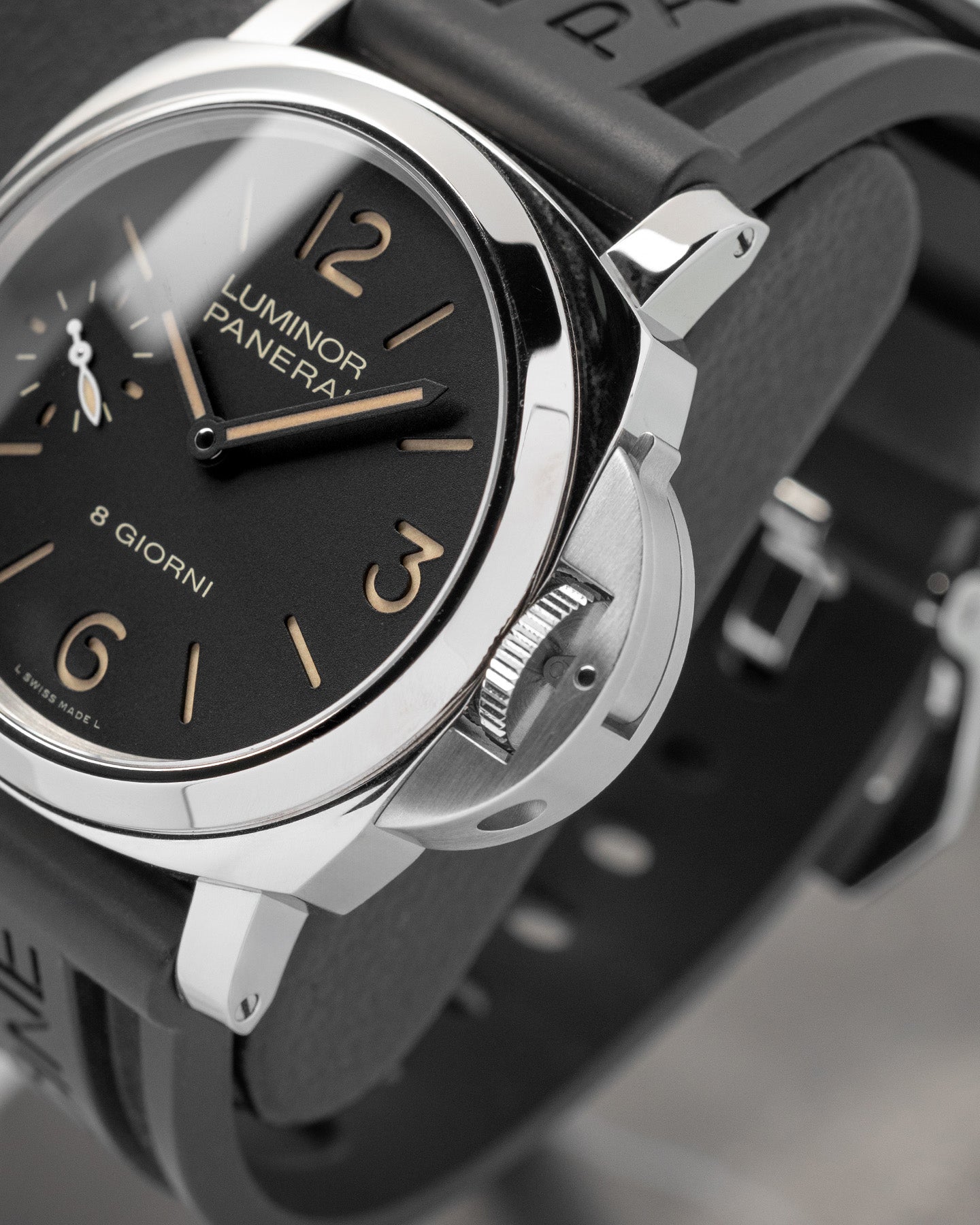 Steel Black Panerai Luminor PAM00915 Watch | Noah's Fine Watches and Jewelry Dallas