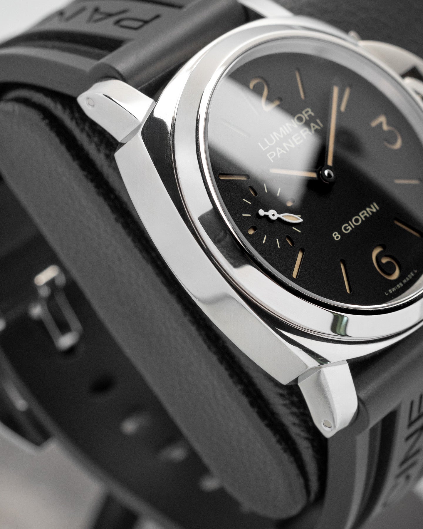 Steel Black Panerai Luminor PAM00915 Watch | Noah's Fine Watches and Jewelry Dallas