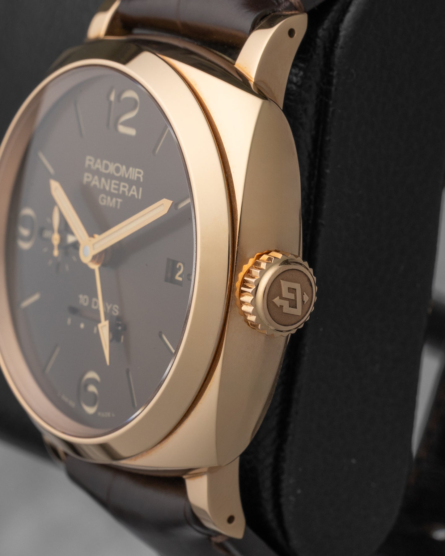 Panerai Radiomir 1940 10 Days GMT Oro Rosso PAM 624 | Noahs Fine Watches