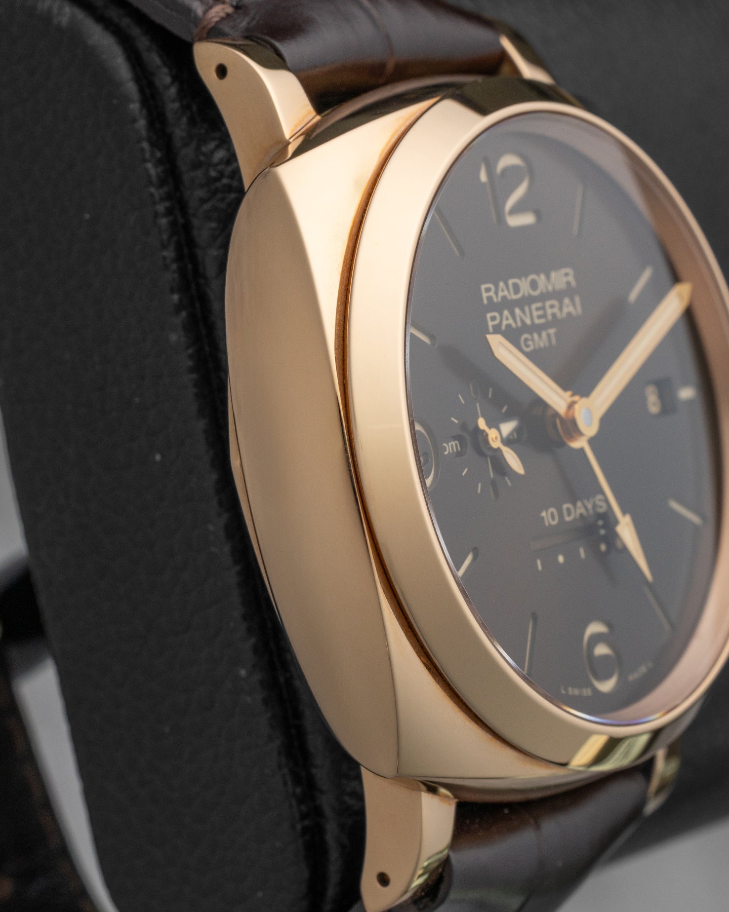 Panerai Radiomir 1940 10 Days GMT Oro Rosso PAM 624 | Noahs Fine Watches