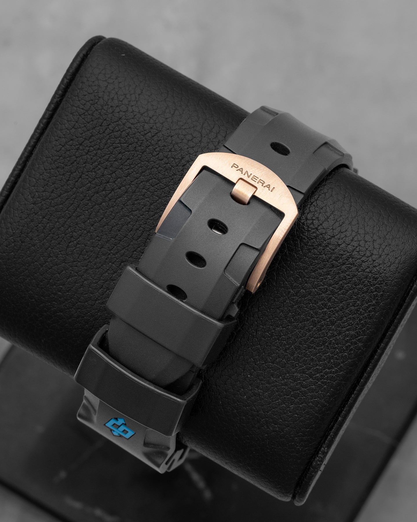 Panerai Submersible Goldtech 42 PAM00974 | Noah's Fine Watches Frisco, TX