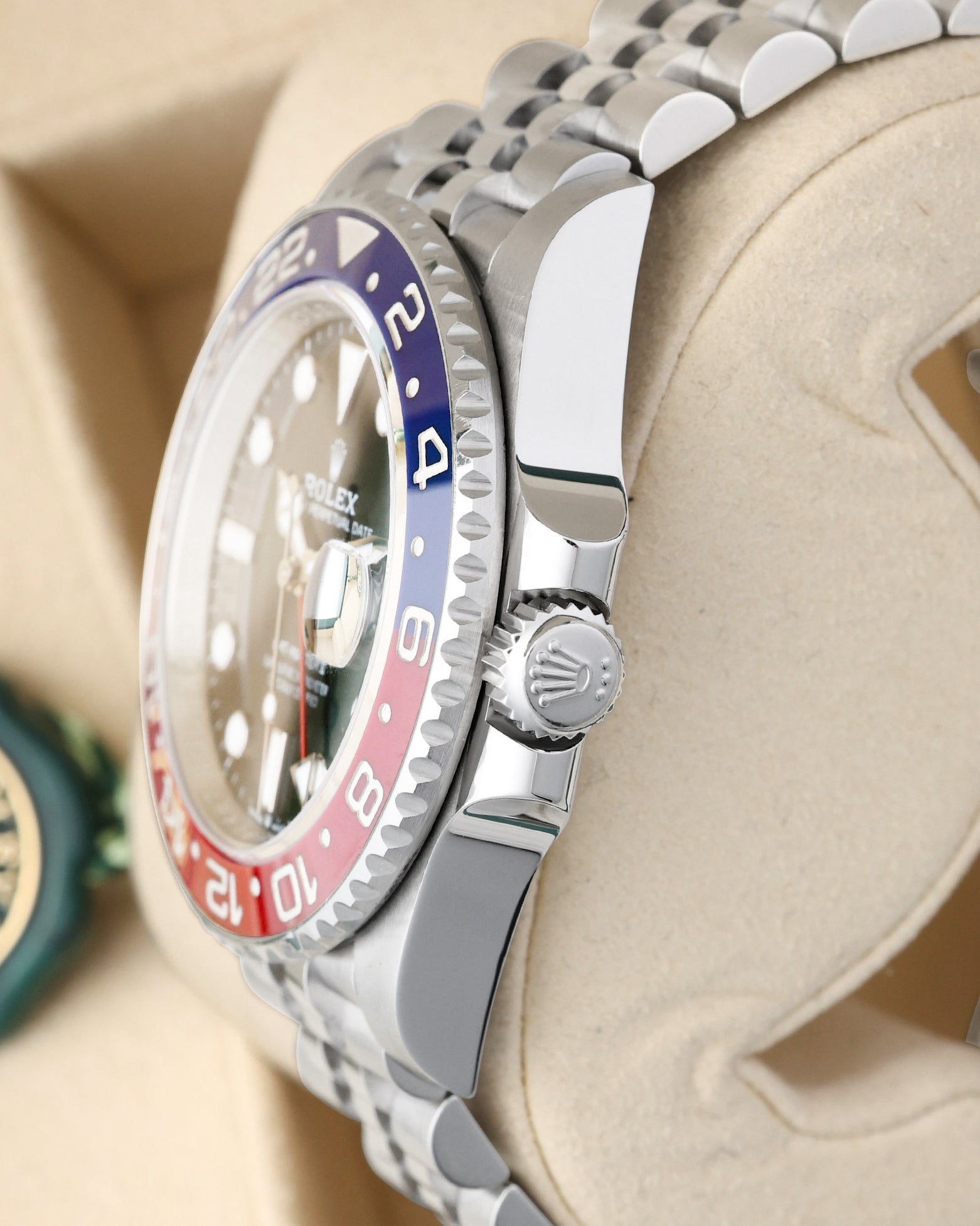 Aureliusページ Rolex Pepsi GMT-Master II 40 126710BLRO – Noah's Fine Watches