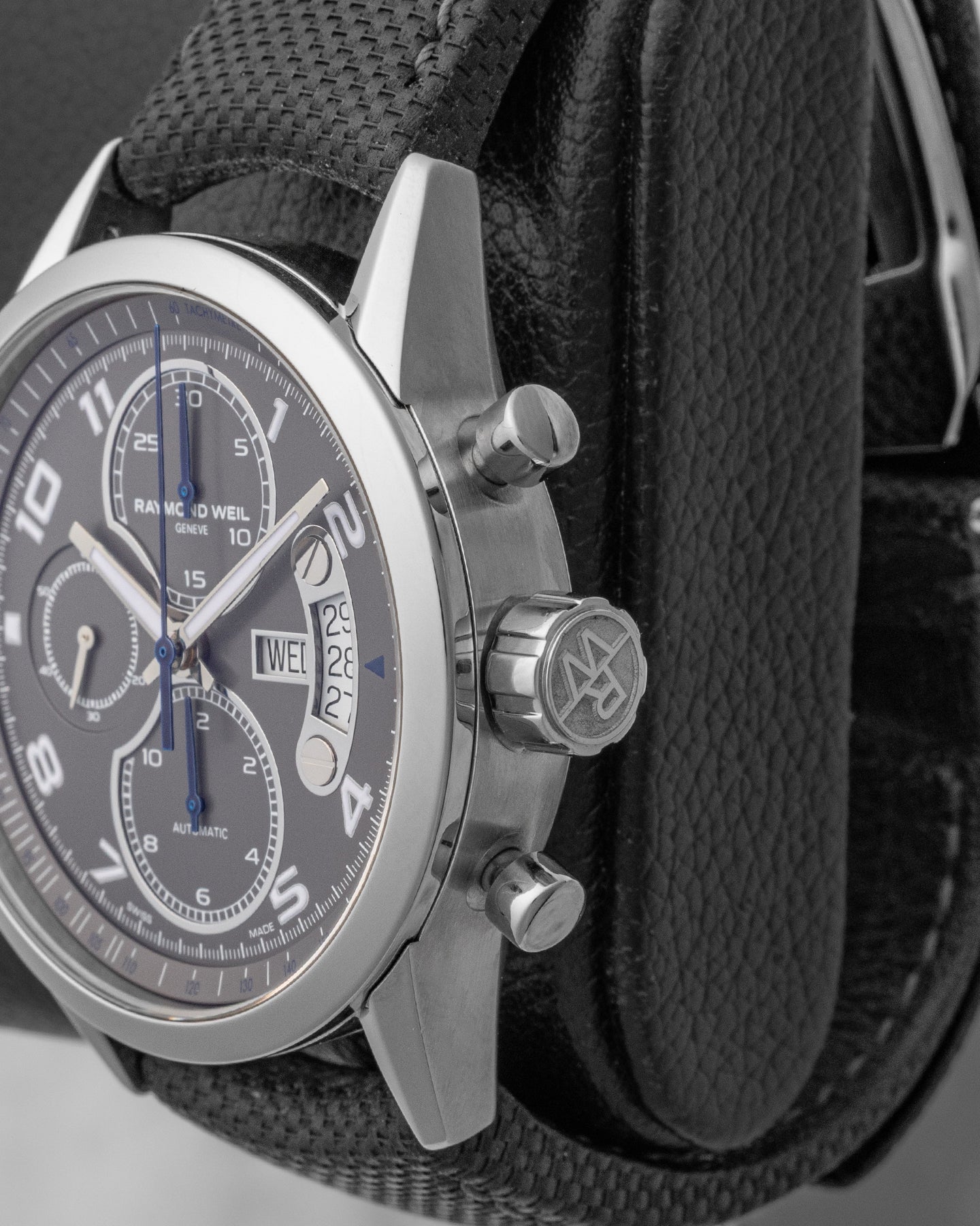 Raymond Weil Freelancer Chronograph 7730-STC-05600 | Noahs Fine Watches