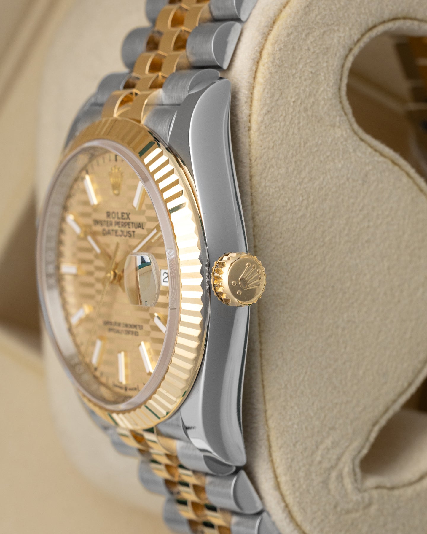 Rolex Datejust Champagne Motif 126233 | Noah's Fine Watches and Jewelry