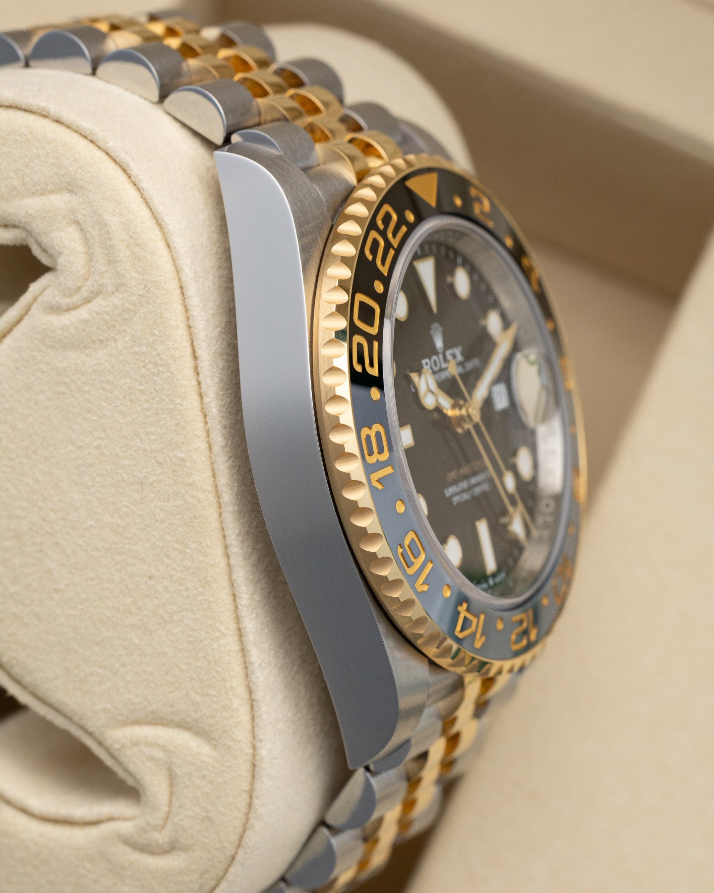PreOwned Rolex GMT-Master II 126713GRNR – Noah's Fine Watches