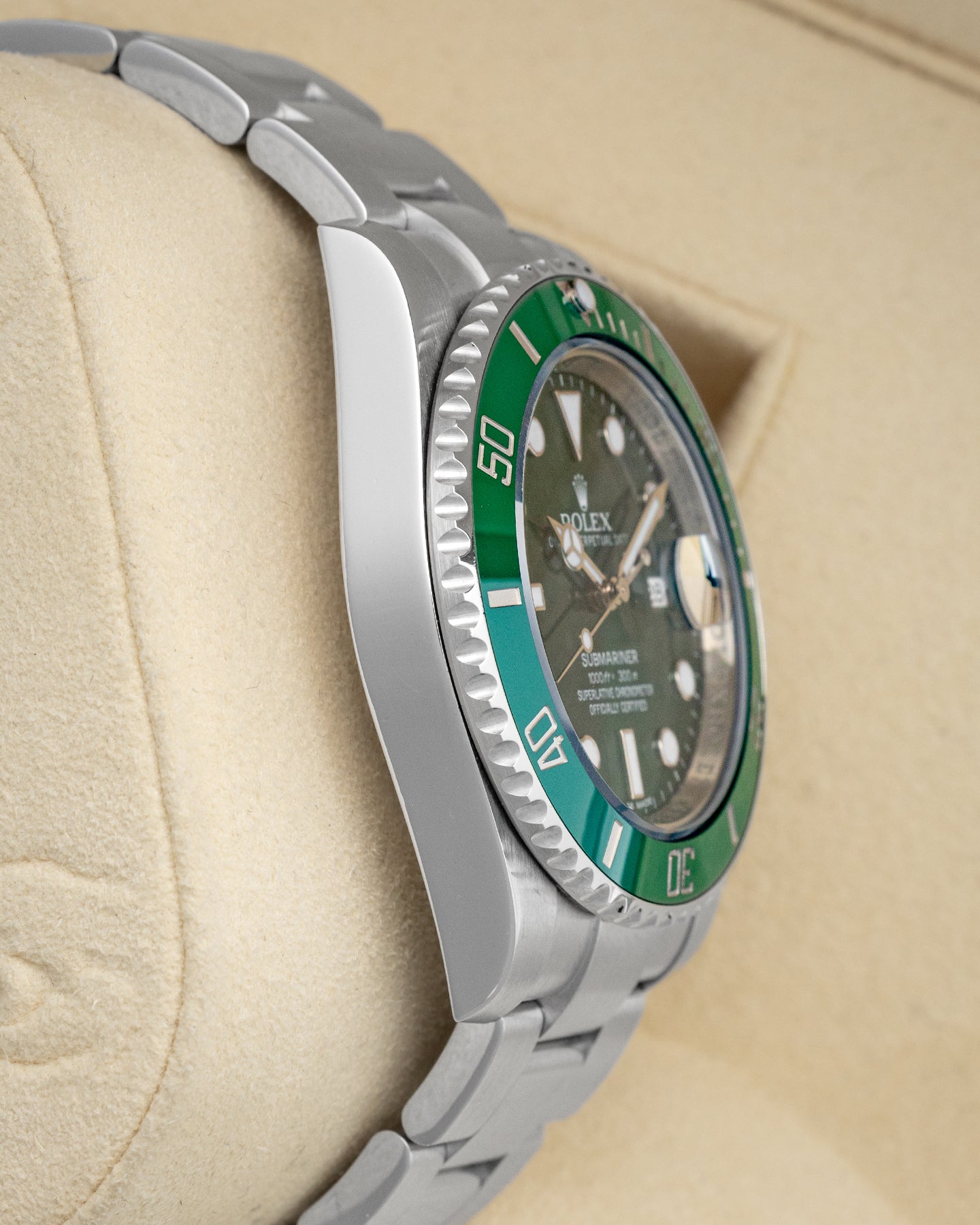Hulk Rolex Submariner Date 116610LV | Noah's Fine Watches Frisco, Texas
