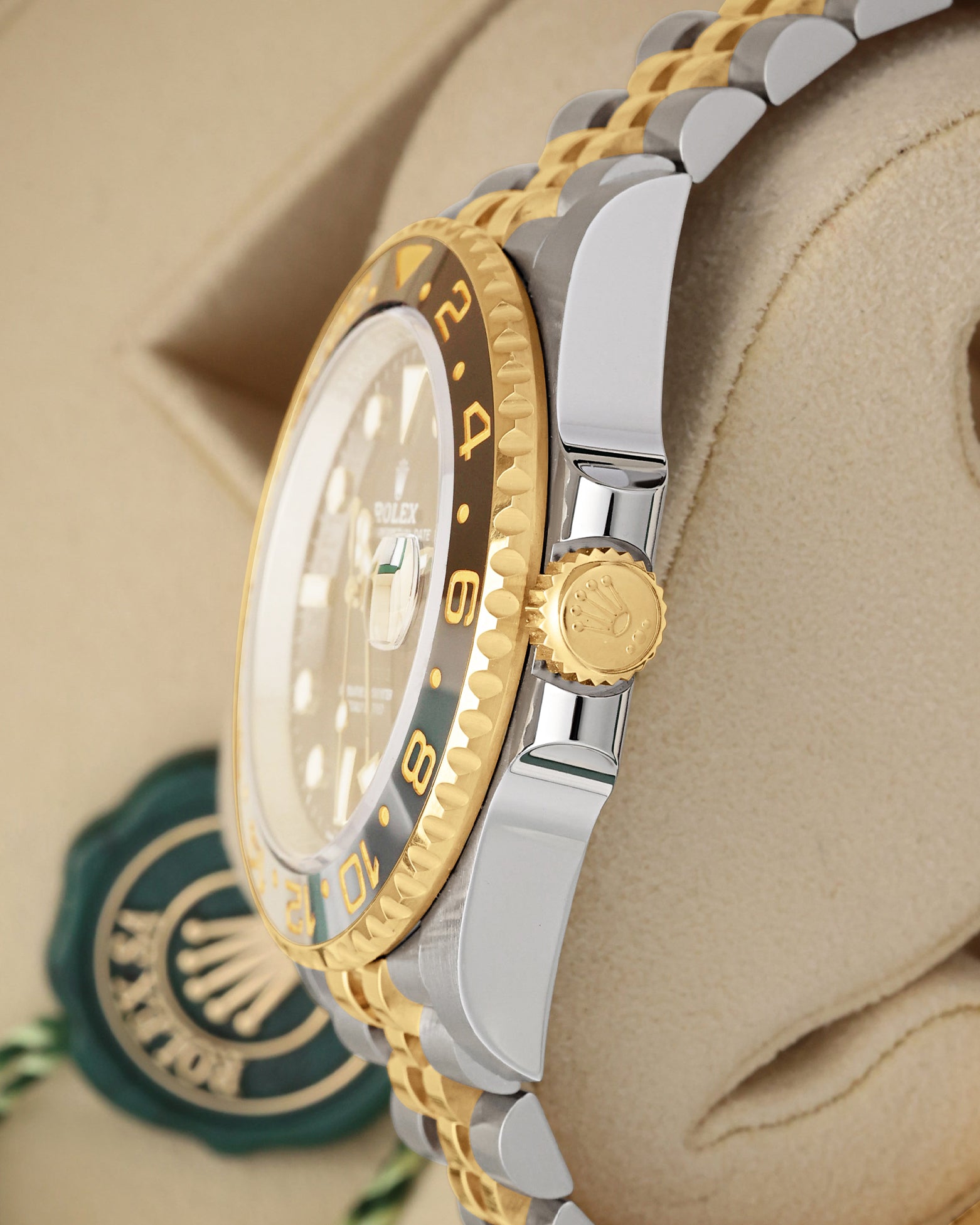 Rolex GMT-Master II Zombie 126713GRNR – Noah's Fine Watches & Jewelry