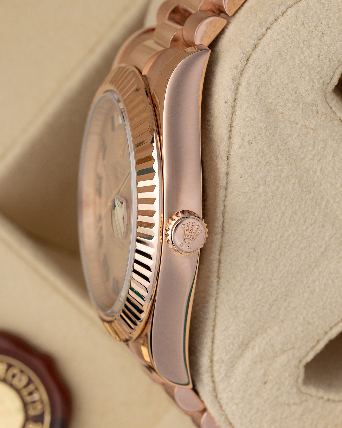 Rose Gold Rolex Day-Date II 218235 – Noah's Fine Watches & Jewelry