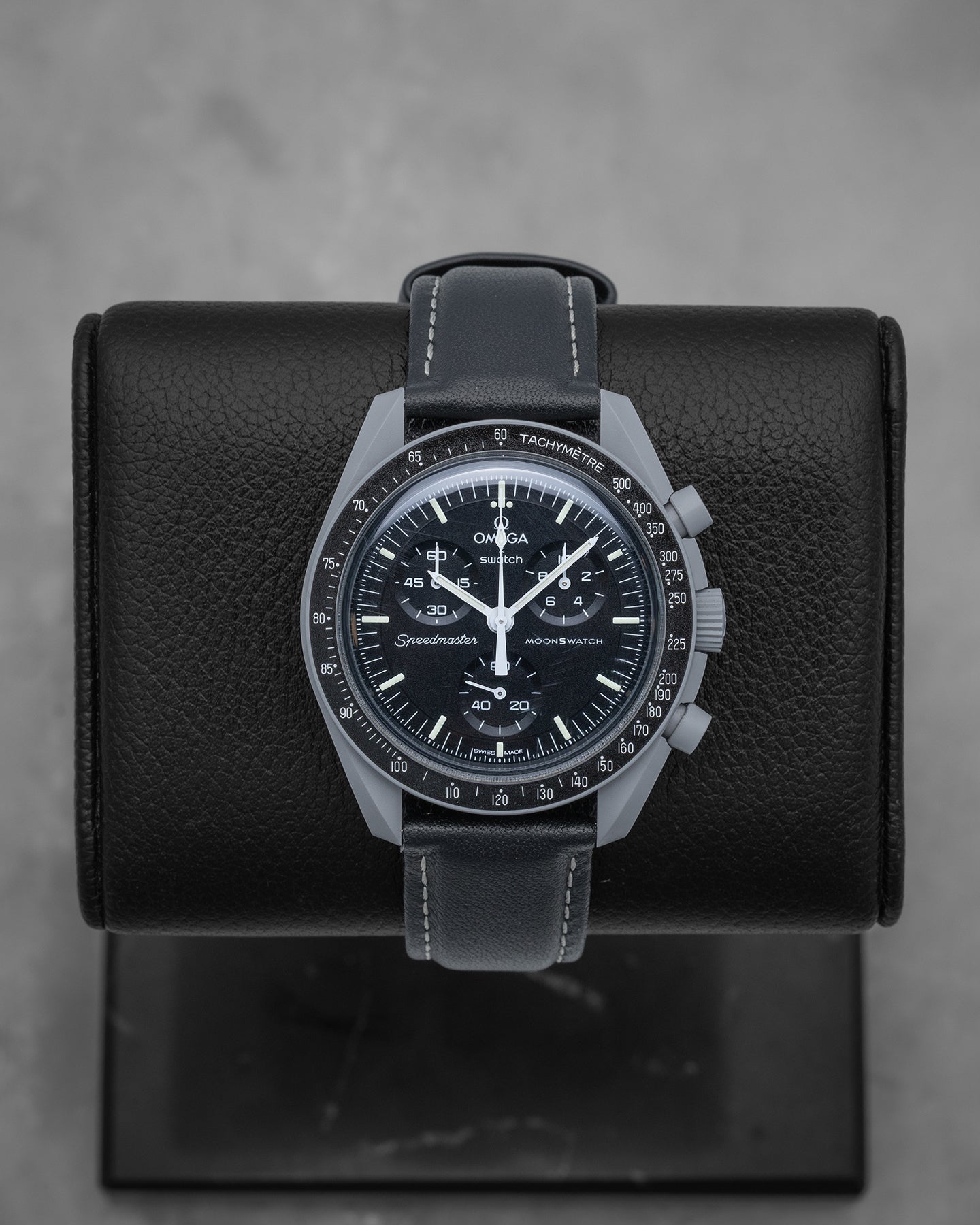 Swatch MoonSwatch Mission to the Moon SO33M100 | Noah's Fine Watches Dallas, Texas