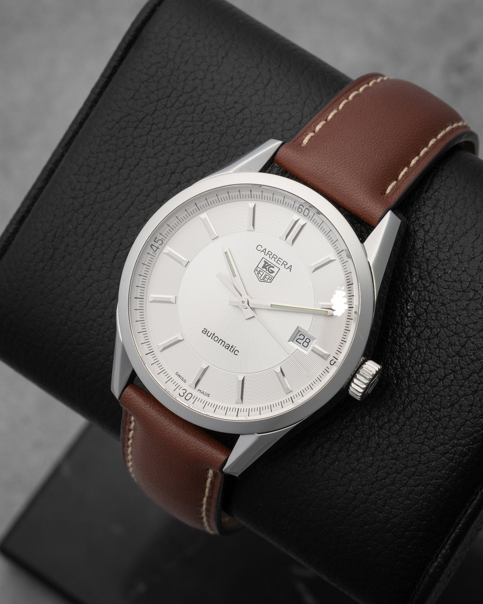 TAG Heuer Carrera Calibre 5 WV211A | Noah's Fine Watches for men in Texas