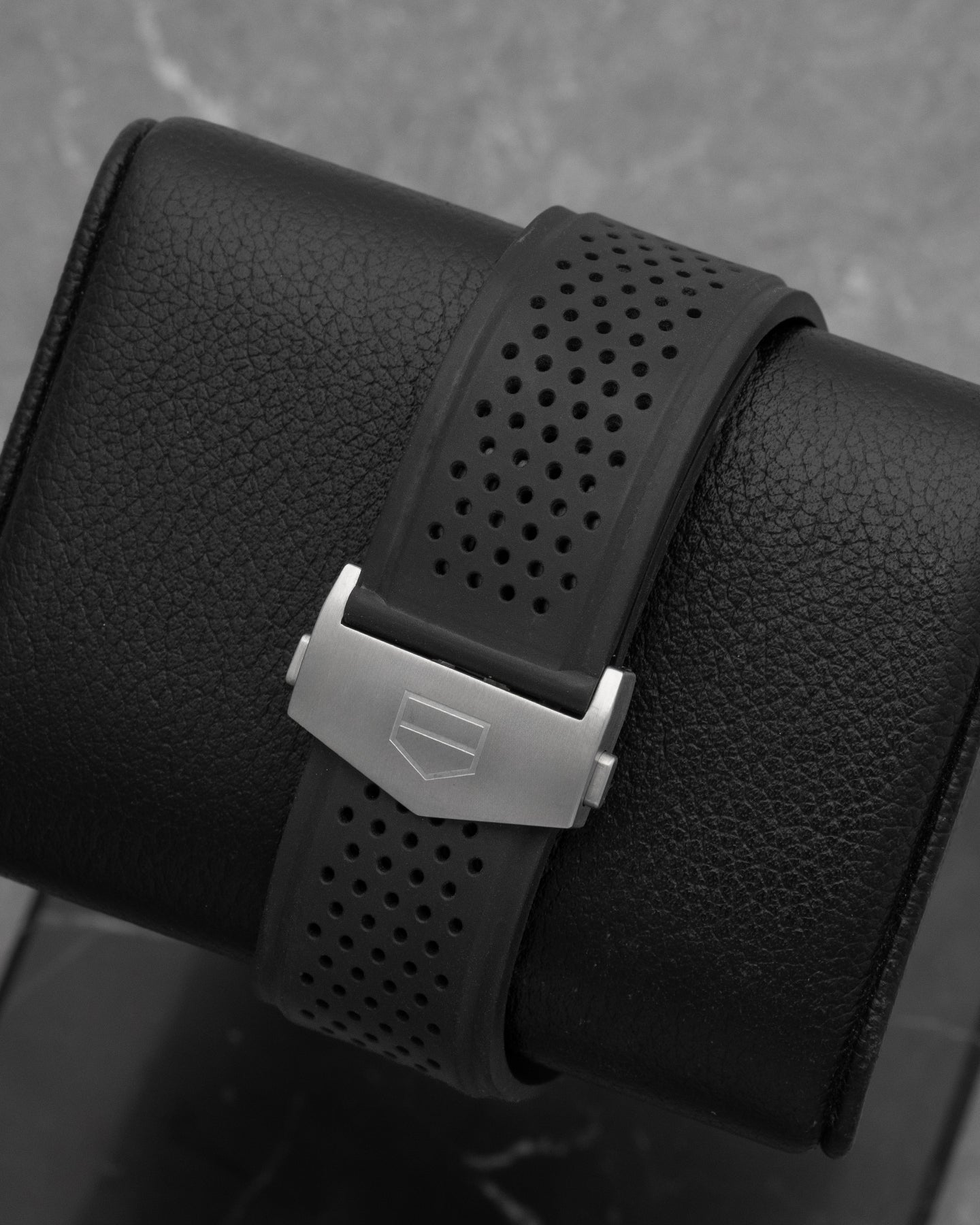 TAG Heuer Carrera Calibre Heuer 02 CBG2A10.FT6168 | Noah's Fine Watches