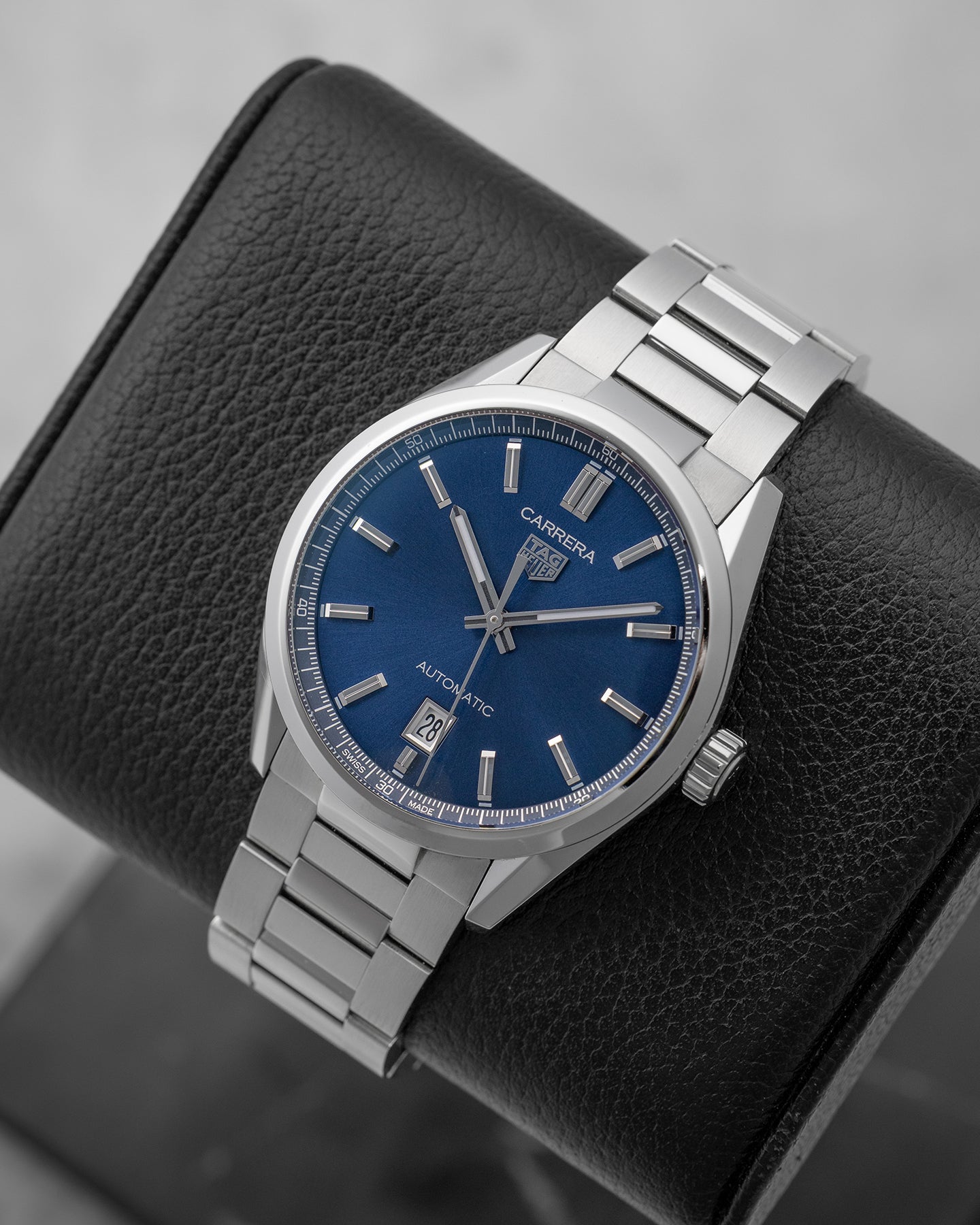 TAG Heuer Carrera Date WBN2112.BA0639 – Noah's Fine Watches & Jewelry