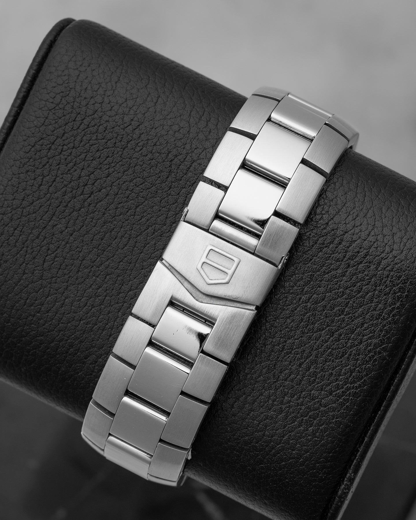 Blue TAG Heuer Kirium 40 CL1114 | Noah's Fine Watches Dallas, Texas