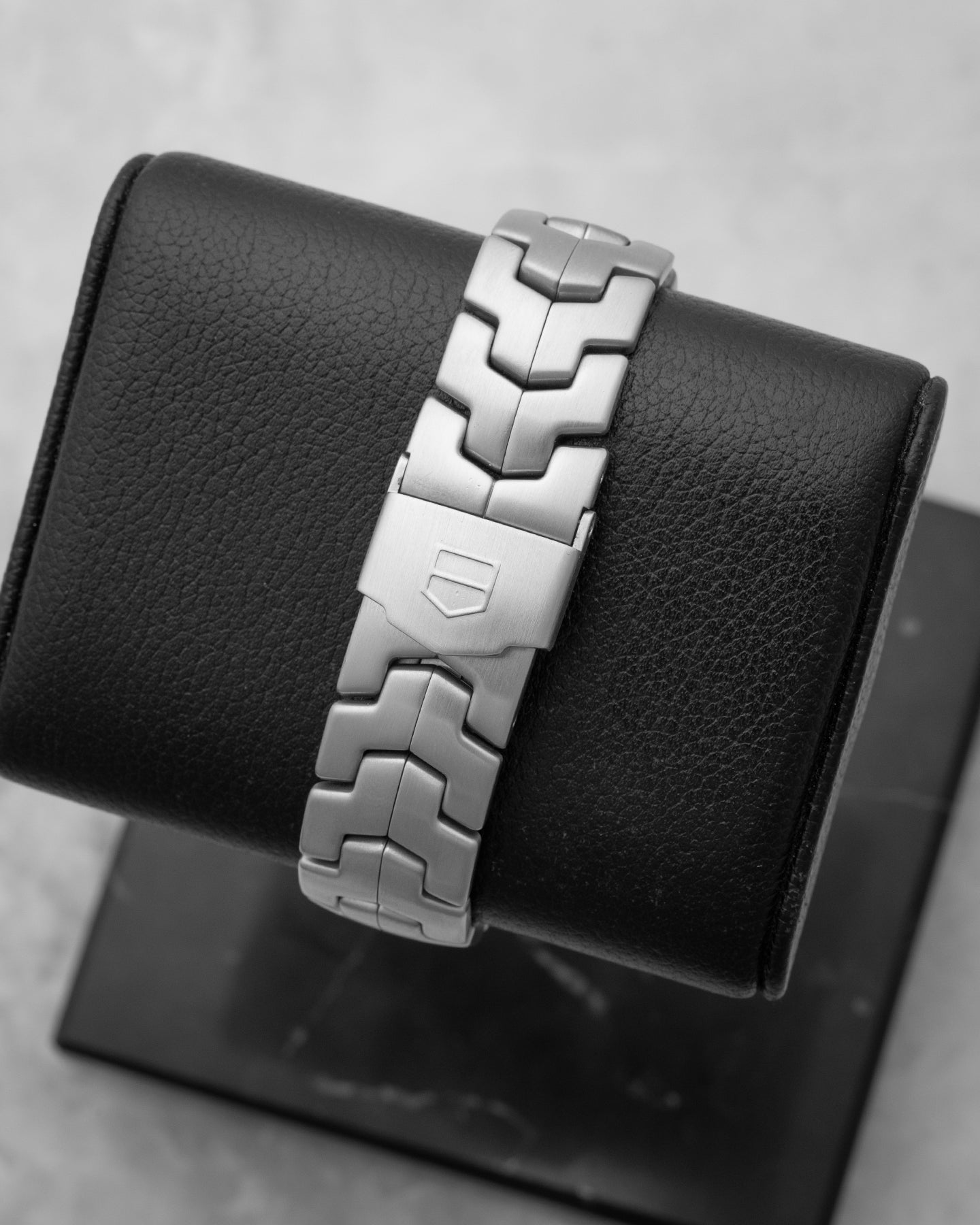 TAG Heuer Link Quartz 38 WJ1110.BA0570 – Noah's Fine Watches & Jewelry