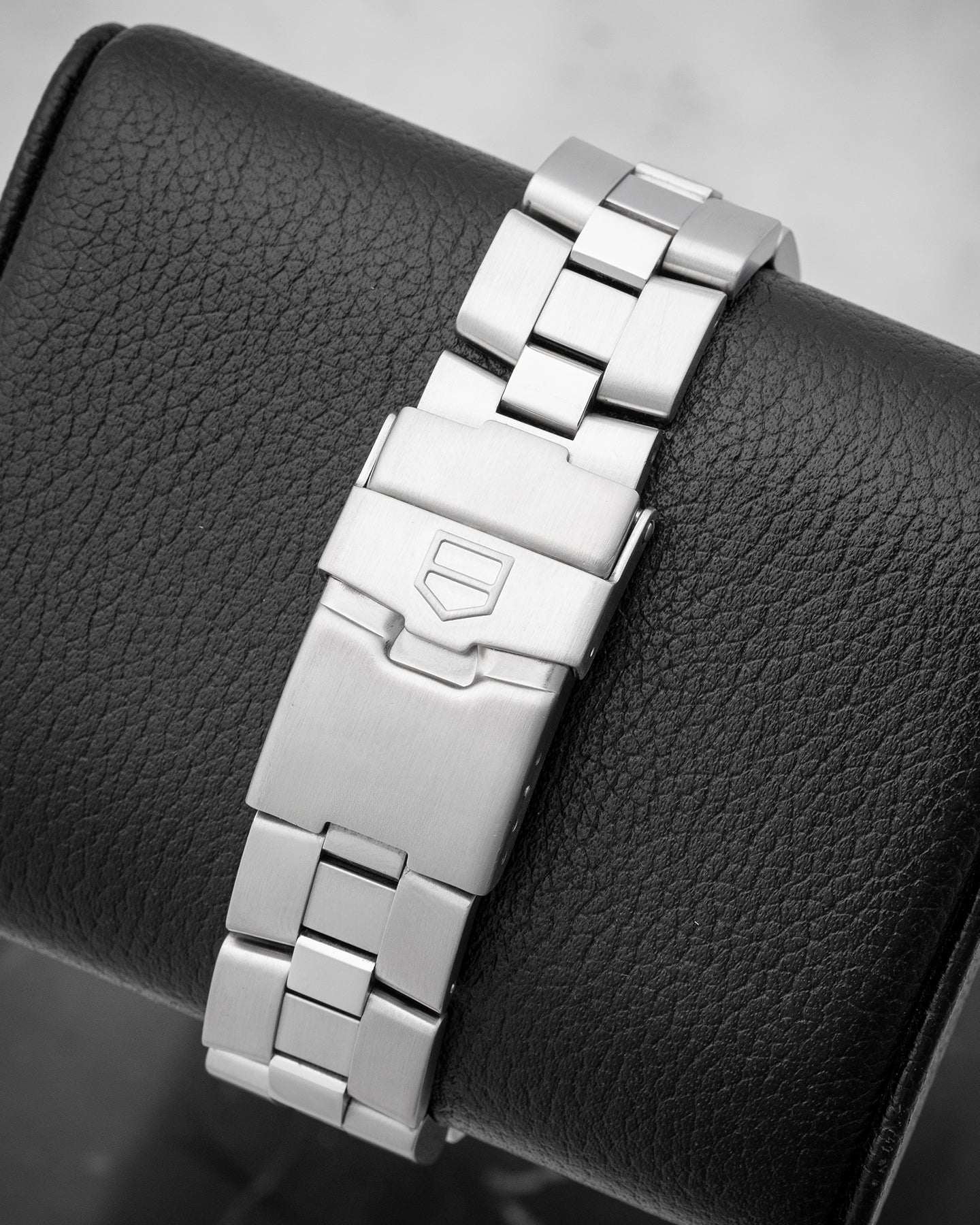 Tag Heuer Aquaracer CN2111 41mm – Noah's Fine Watches & Jewelry