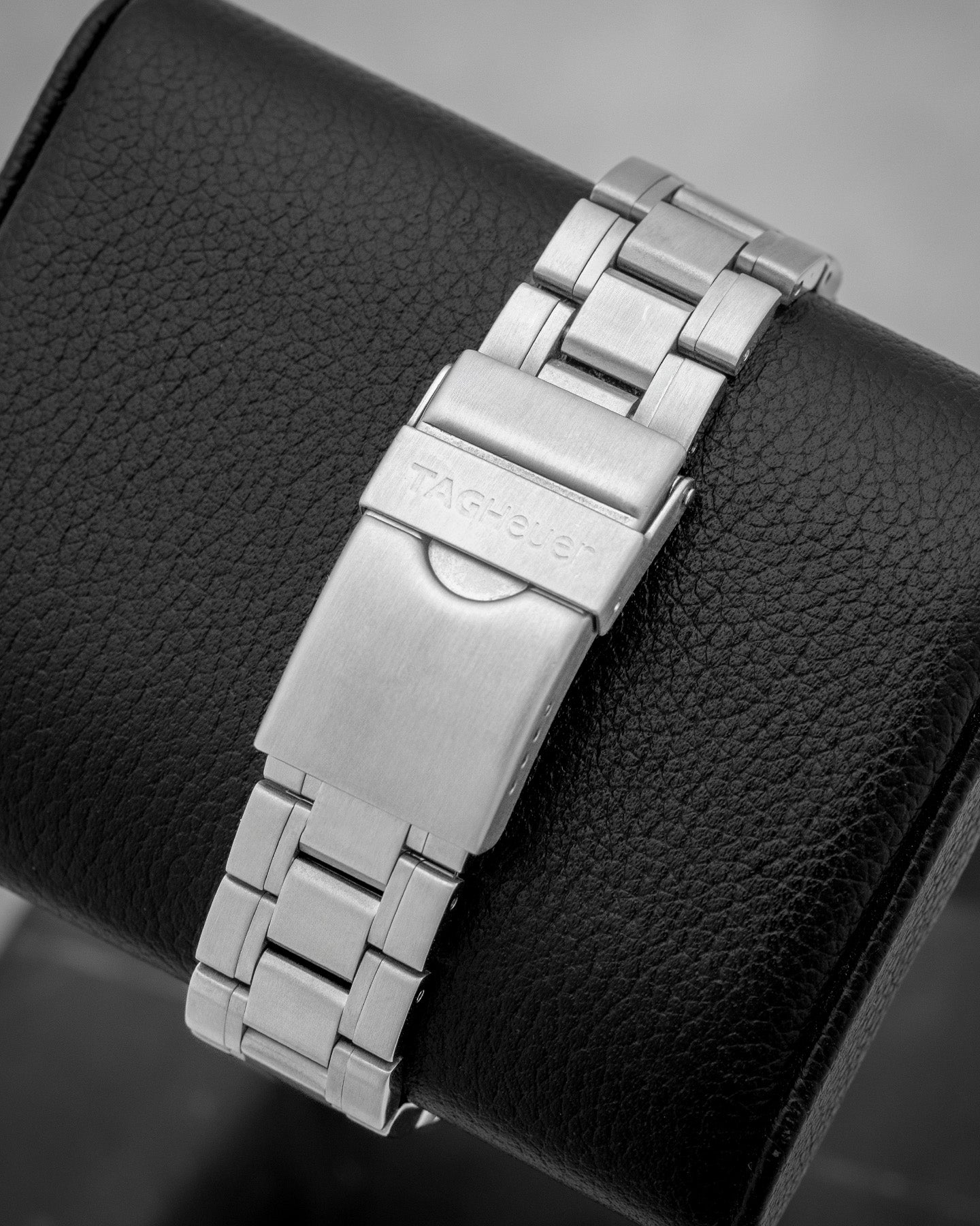 Tag Heuer Aquaracer WAF2110 | Pre-Owned Tag Heuer – Noah's Fine