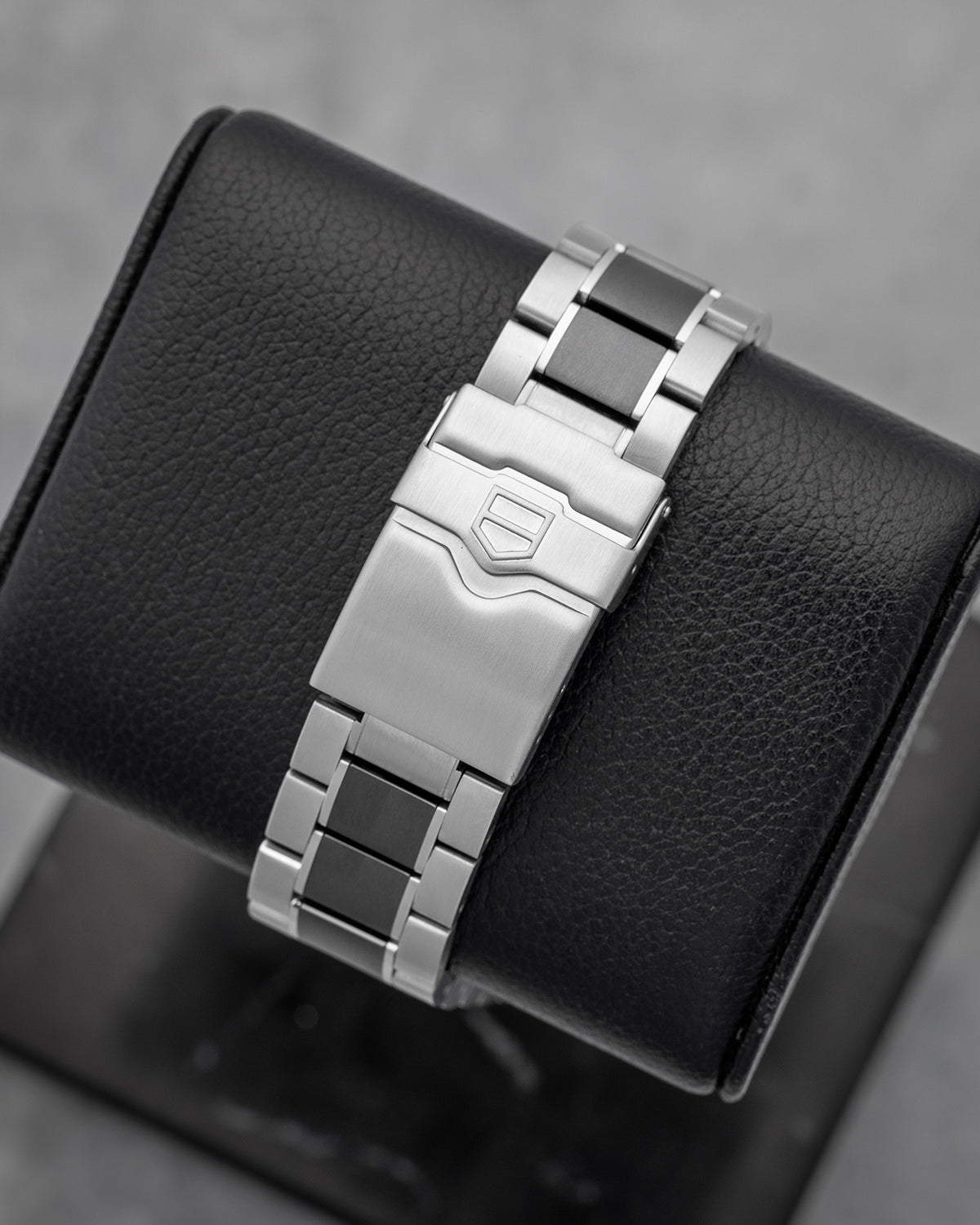 Tag Heuer F1 Chronograph CAZ2012.BA0970 – Noah