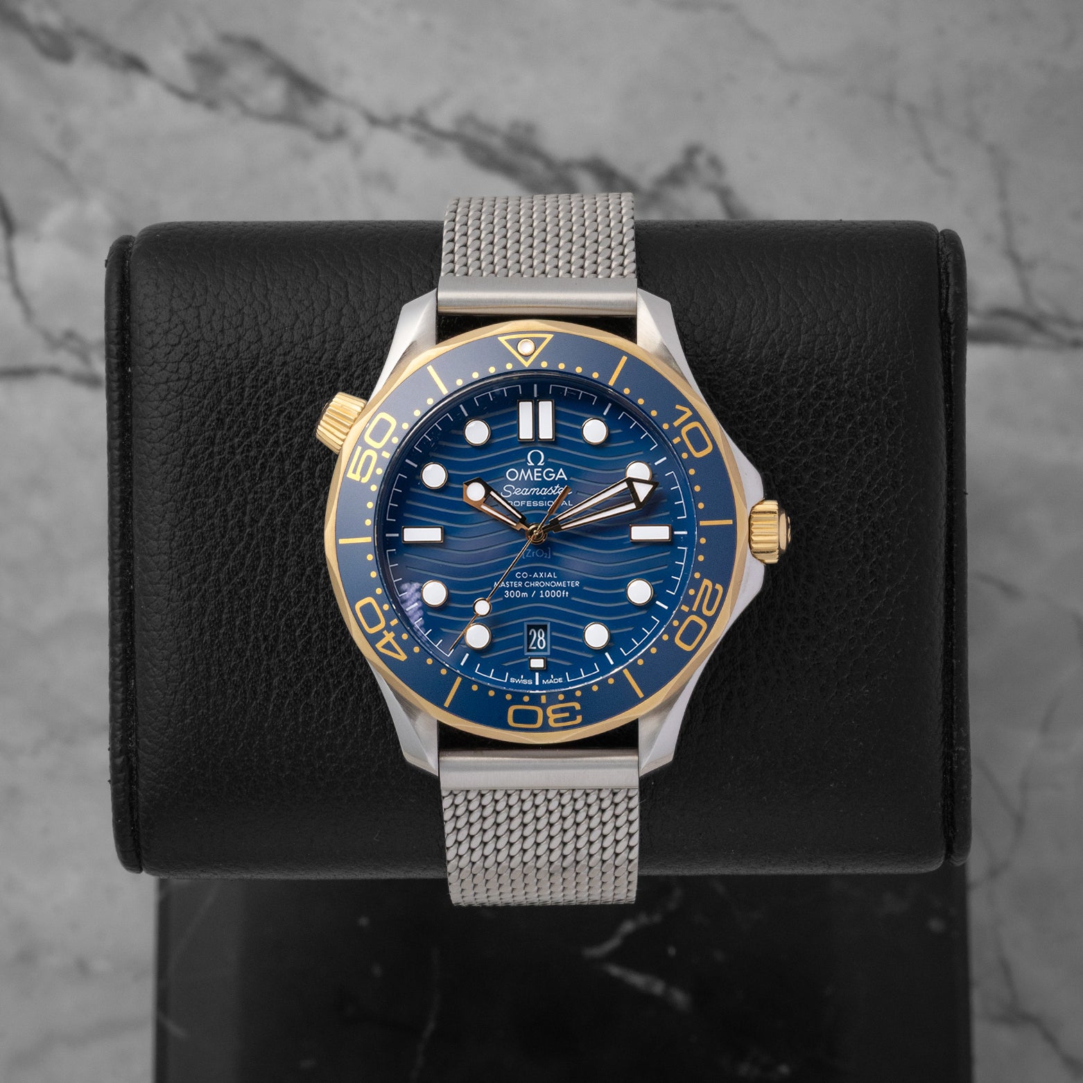 blue dial Omega Seamaster Diver 300M 21022422003001 | Noah's Fine Watches
