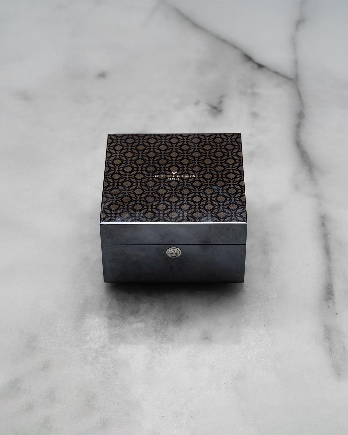VACHERON CONSTANTIN ブラックボックス付き Vacheron Constantin Leather Dual Watch Case