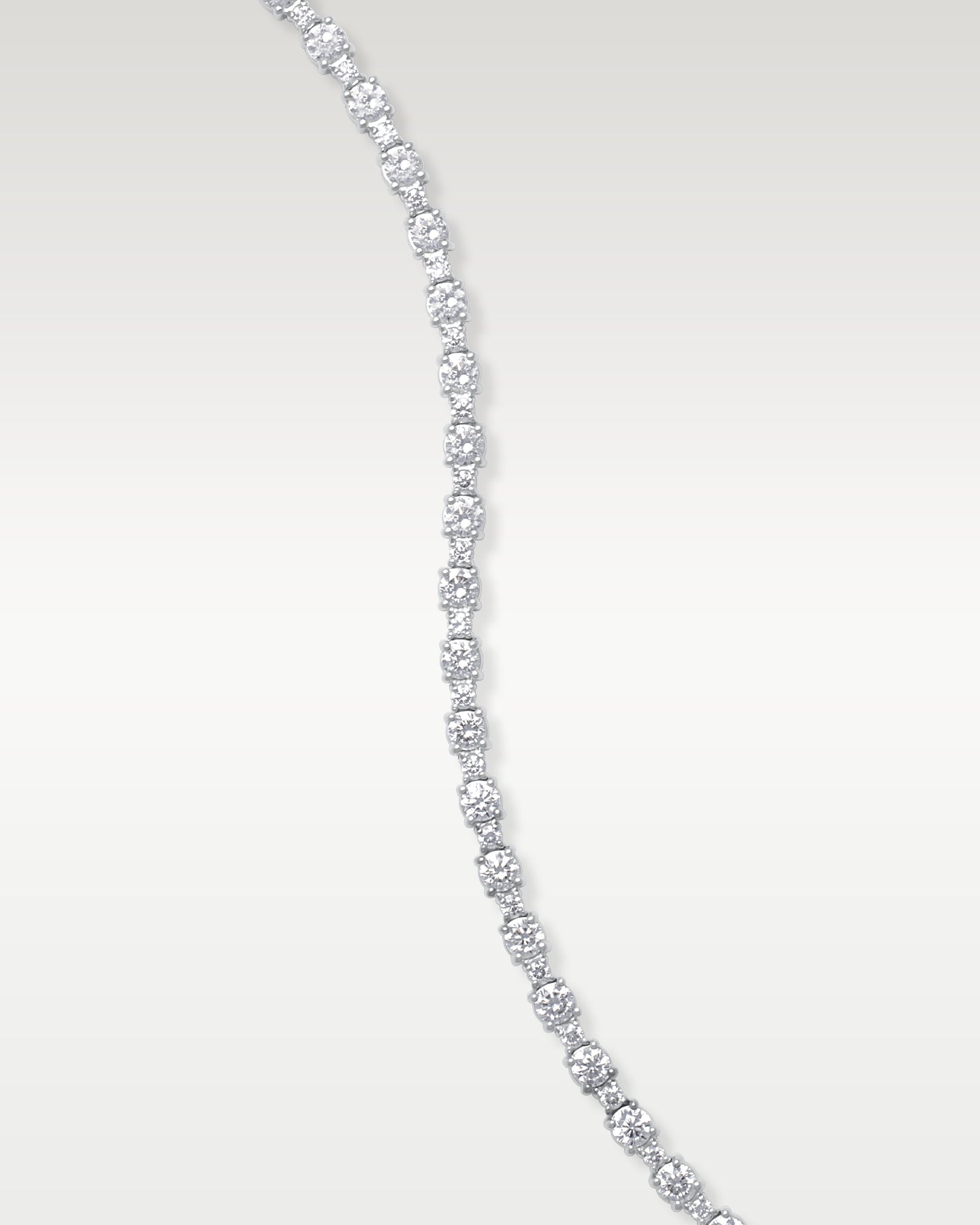 4.18ct Diamond White Gold Tennis Bracelet | Noah's Fine Jewelry and Watches