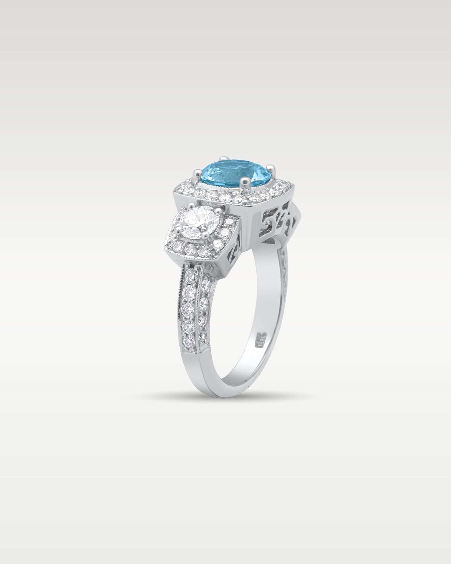 18k White Gold Aquamarine and Diamond Ring | Noah's Fine Jewelry Frisco Texas