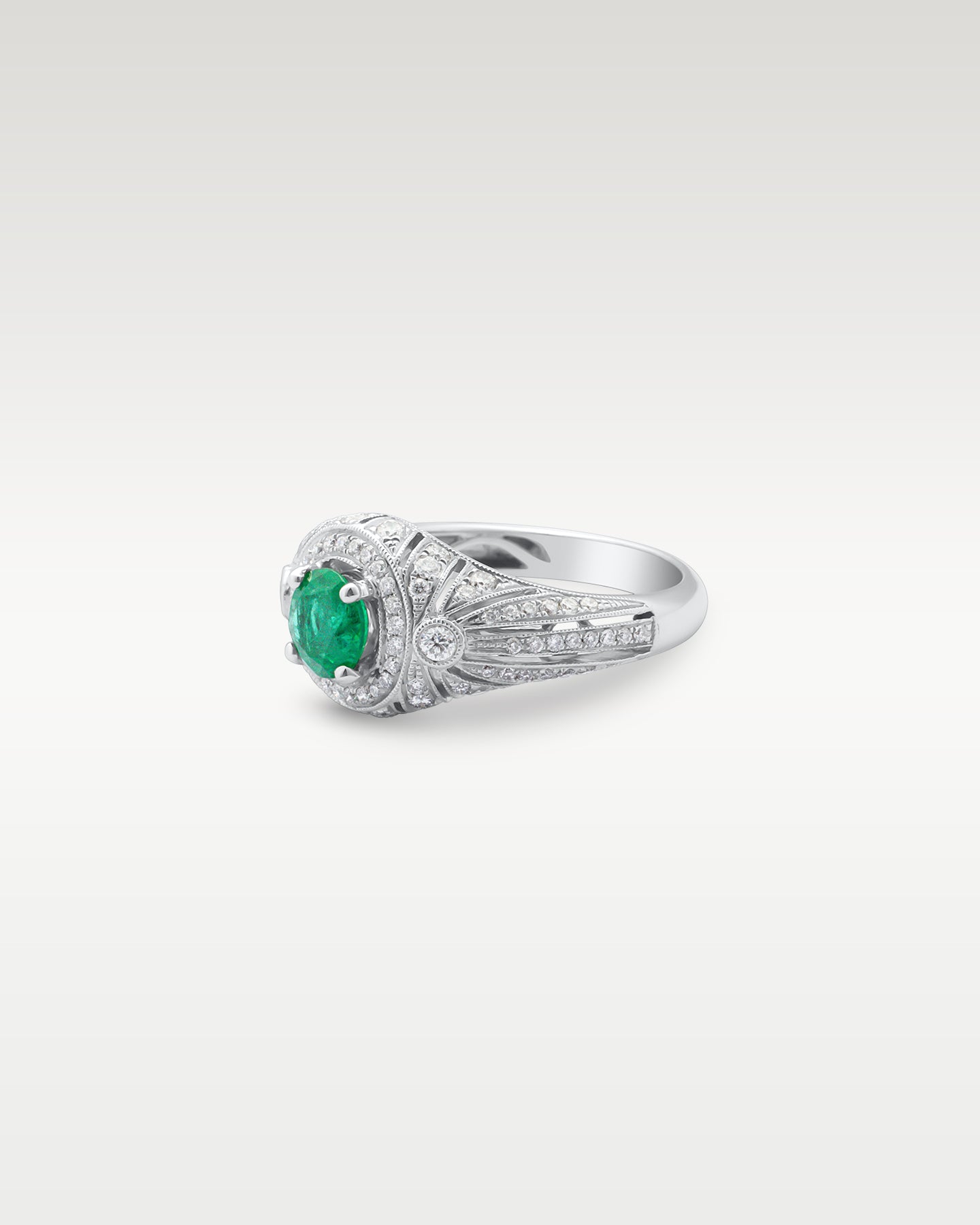 18k White Gold Emerald and Diamond Ring | Noah's Fine Jewelry Dallas