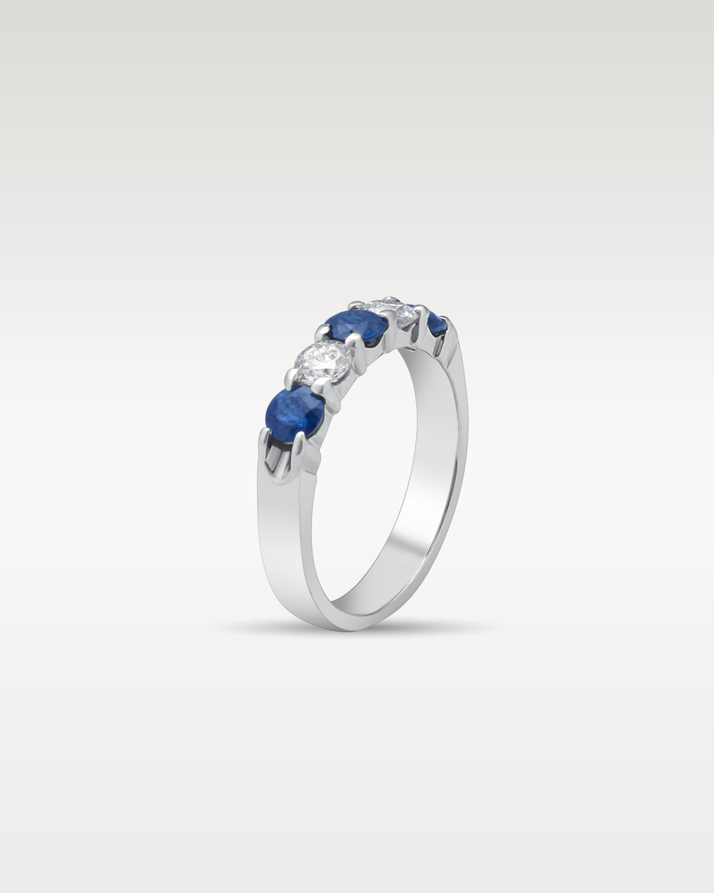 14k White Gold Five Stone Sapphire Diamond Ring | Noah's Fine Jewelry Frisco
