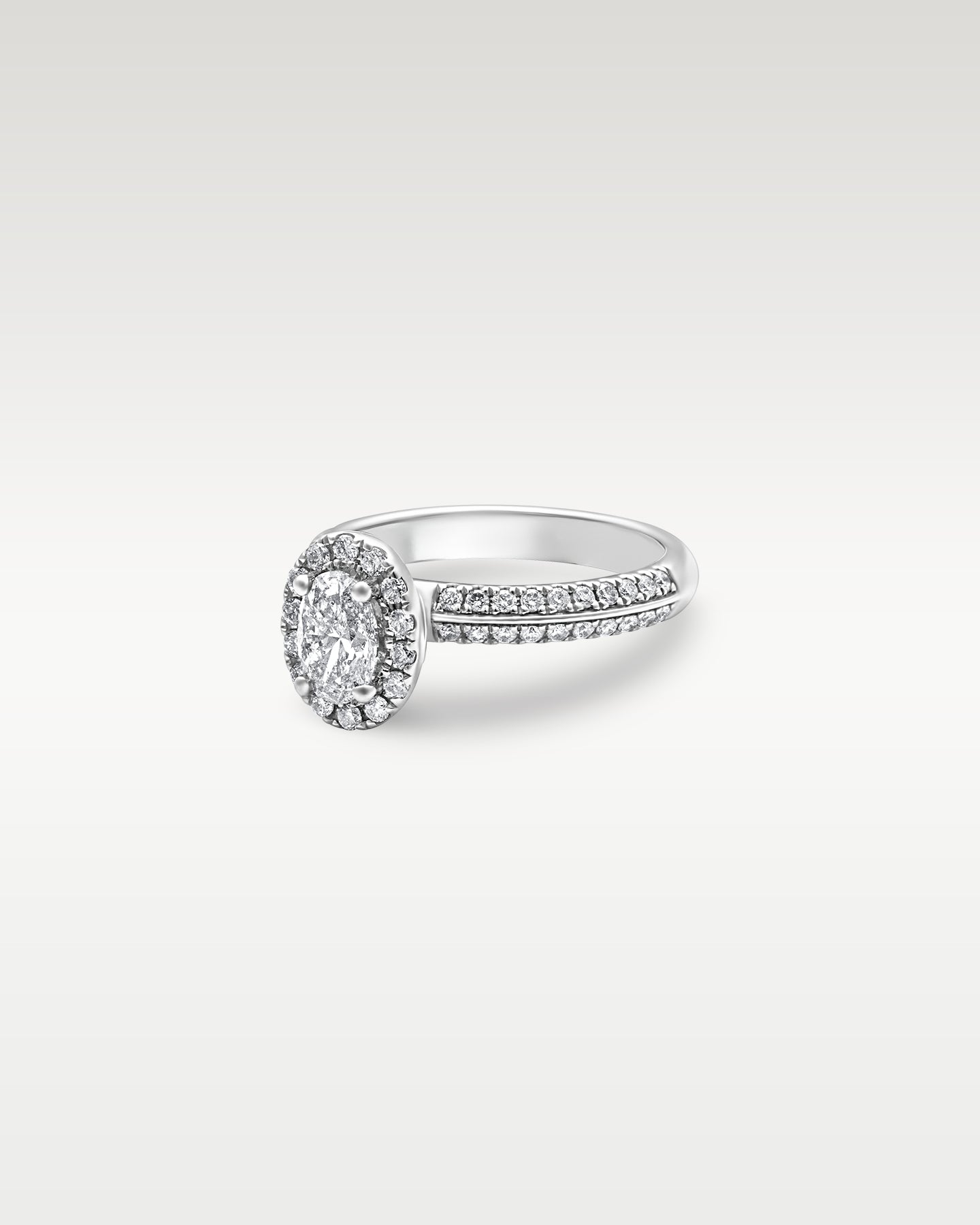 10k White Gold Oval Diamond Engagement Ring | Noah’s Fine Jewelry and Watches Dallas