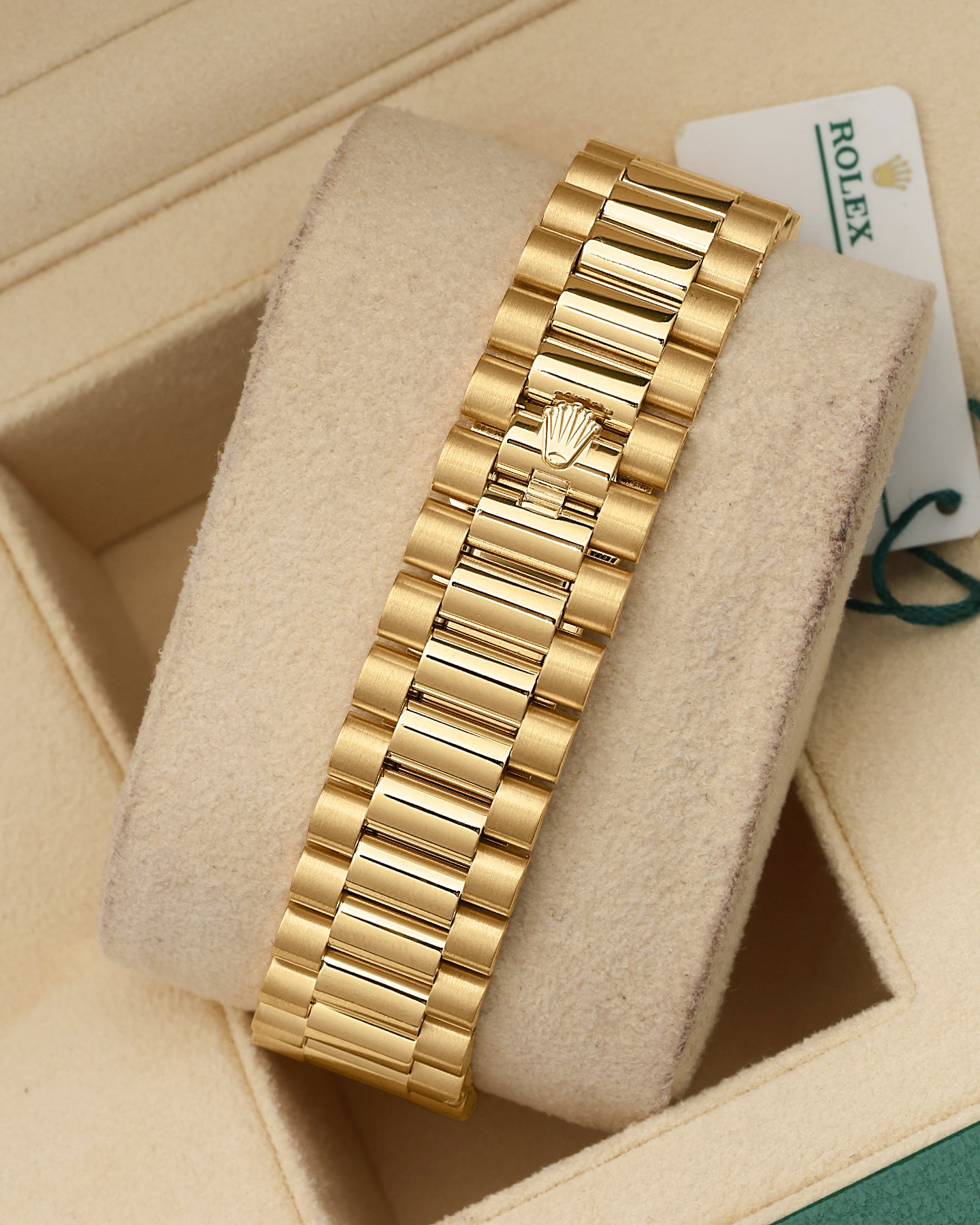 Yellow Gold Rolex Day-Date 40 228238 | Noah's Fine Watches and Jewelry