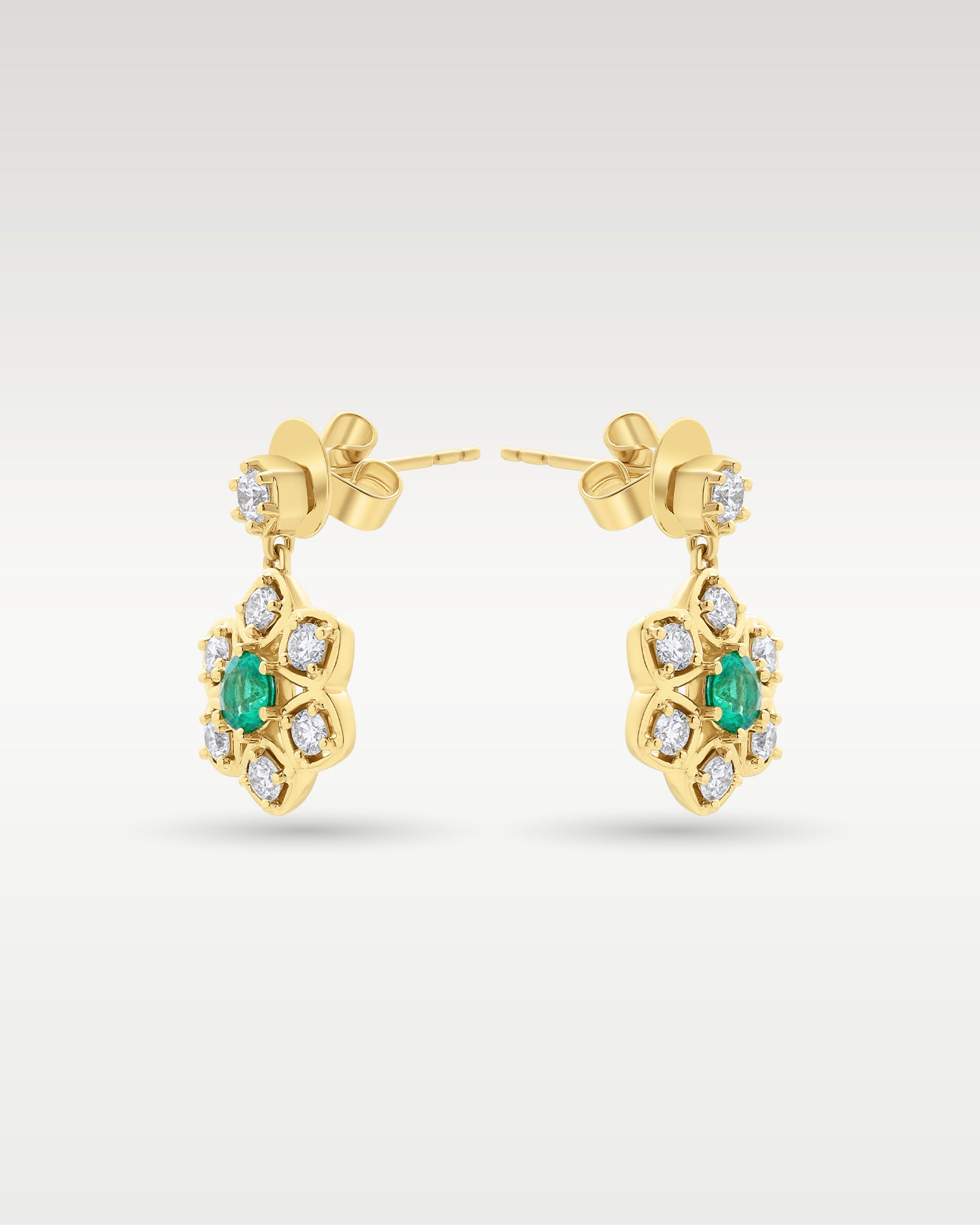 18K Gold Flower Green Sapphire & Diamond Earrings | Noah's Fine Jewelry DFW, Texas