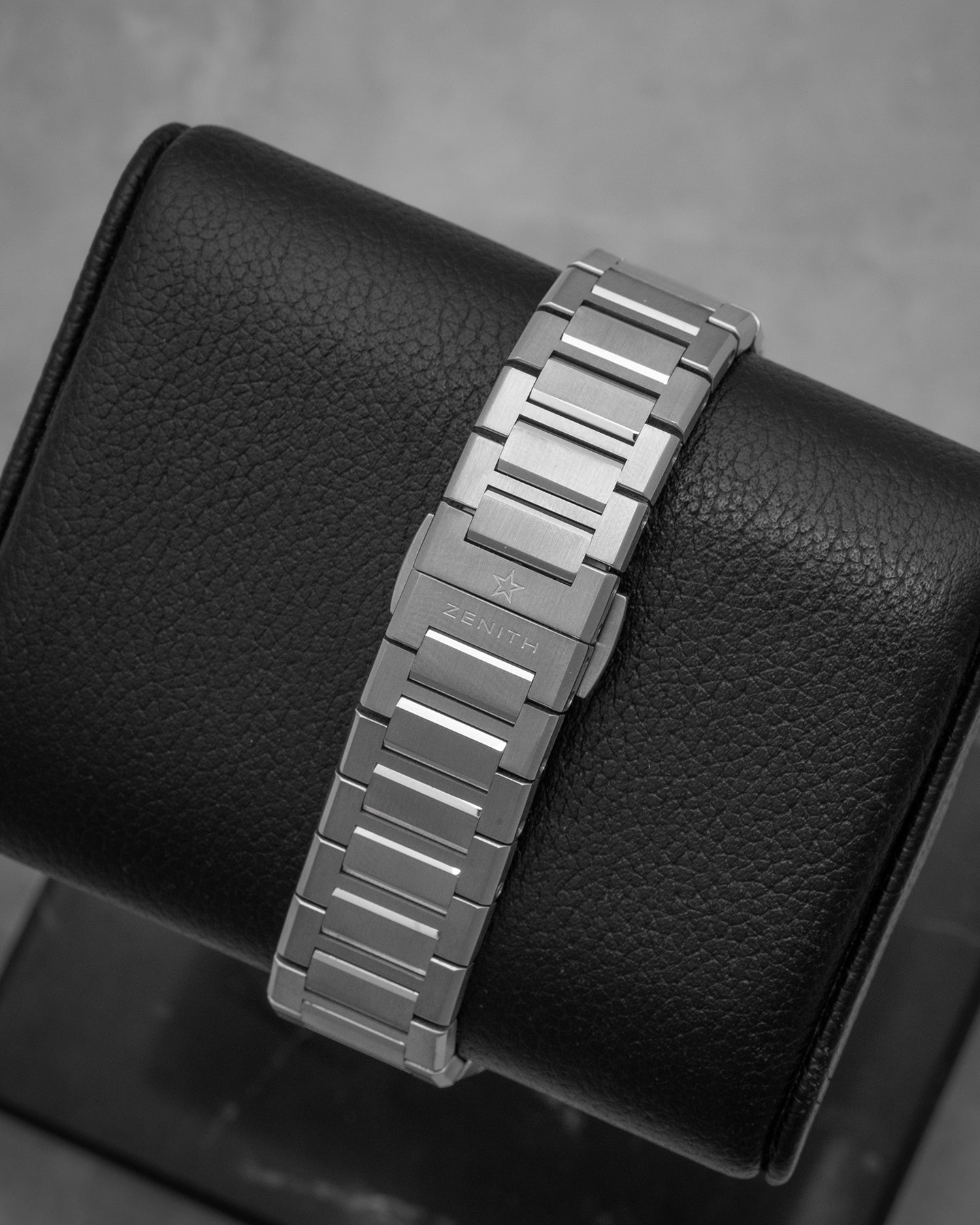 Zenith Defy Skyline 03.9300.3620/51.I001 – Noah's Fine Watches