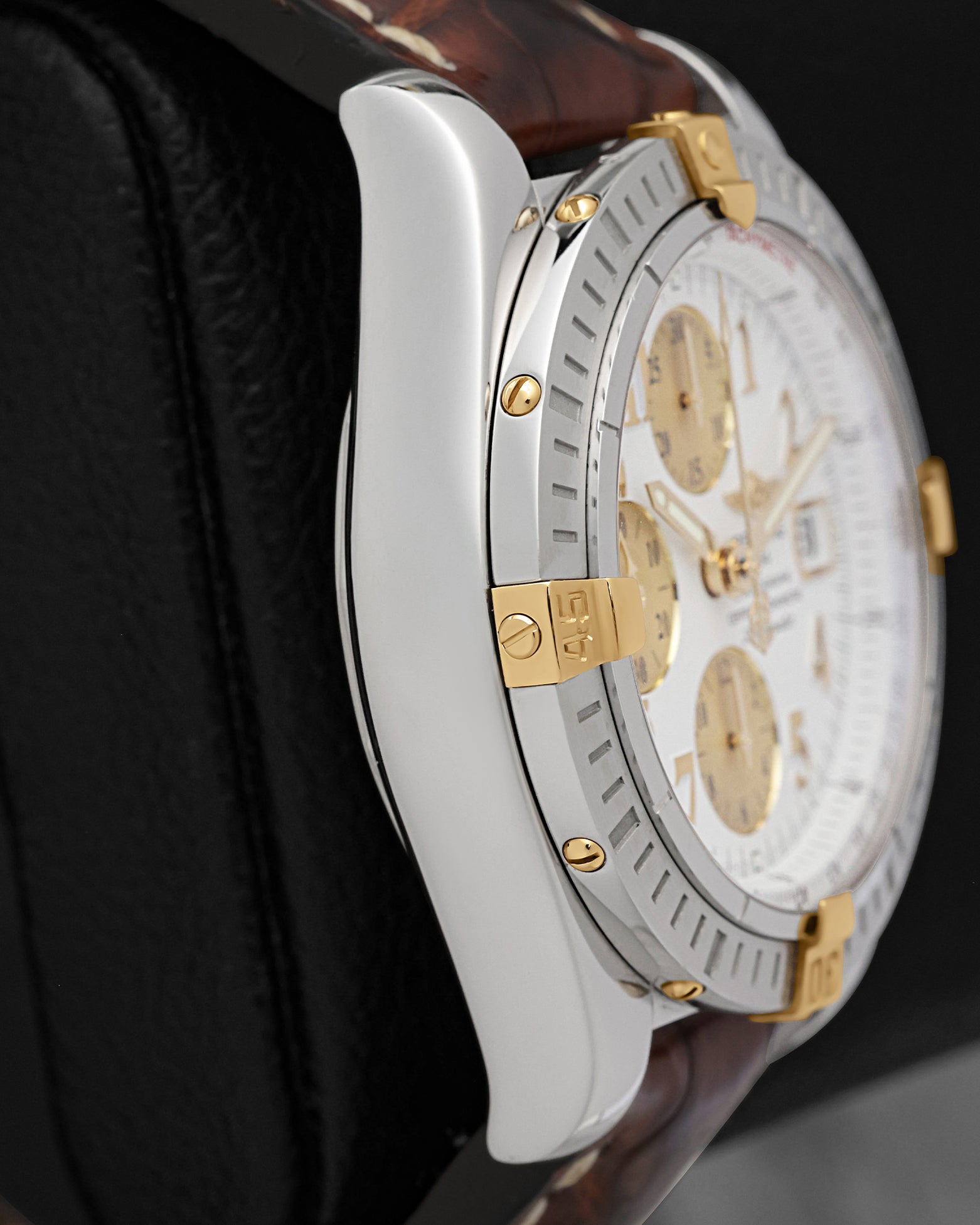 Side profile view of the 44mm stainless steel case on a Breitling Chronomat Evolution B13356 chronograph